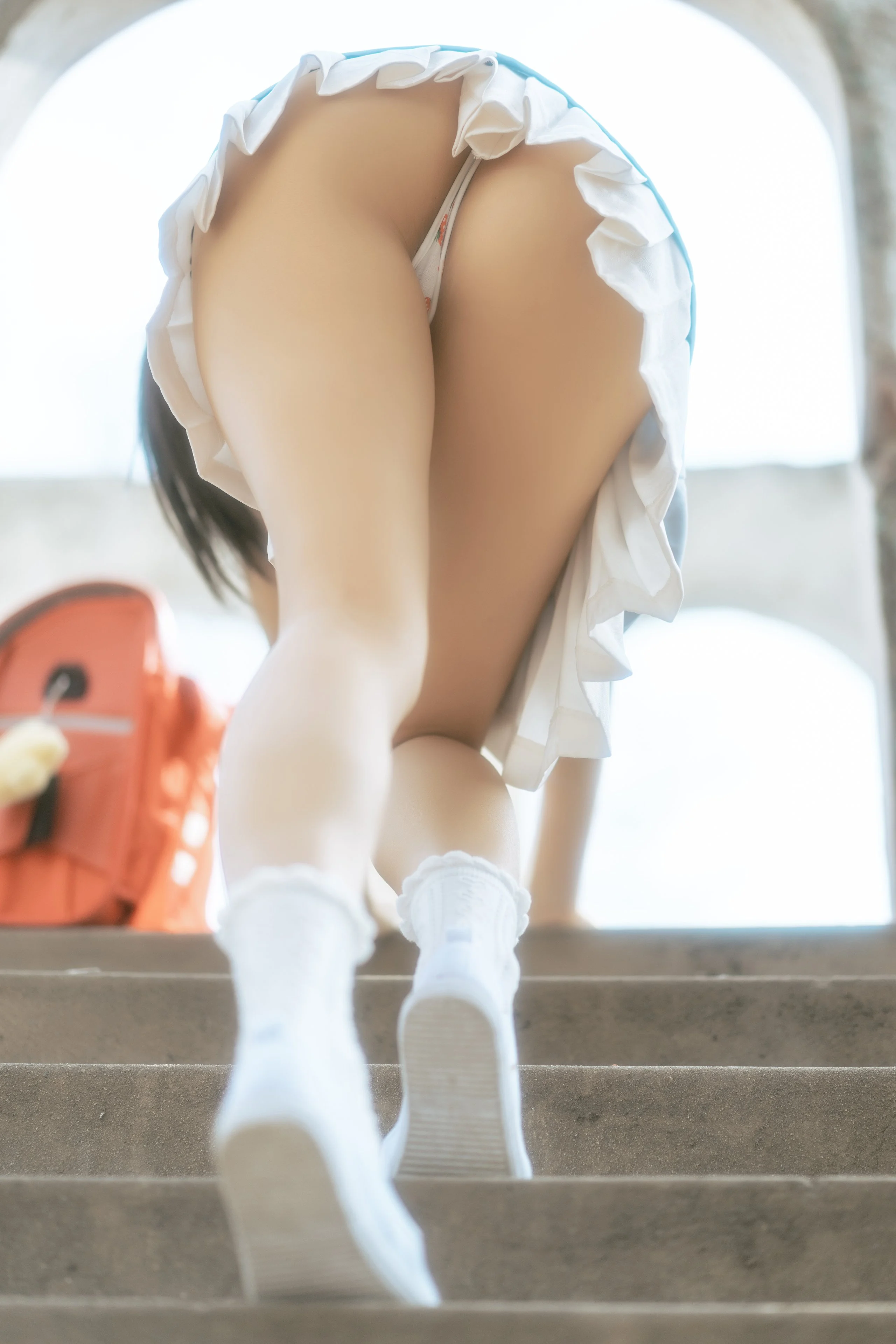 079