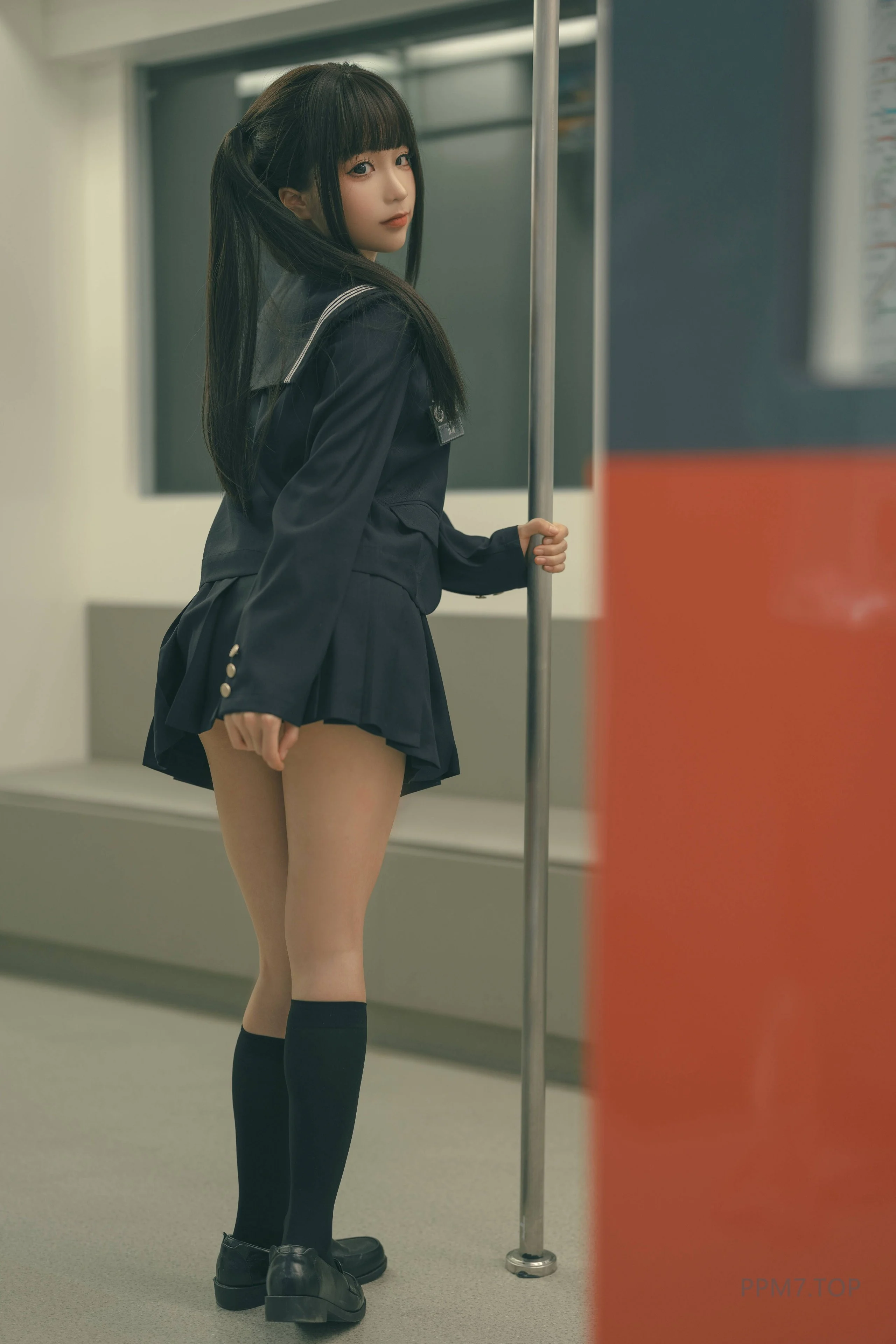 0043