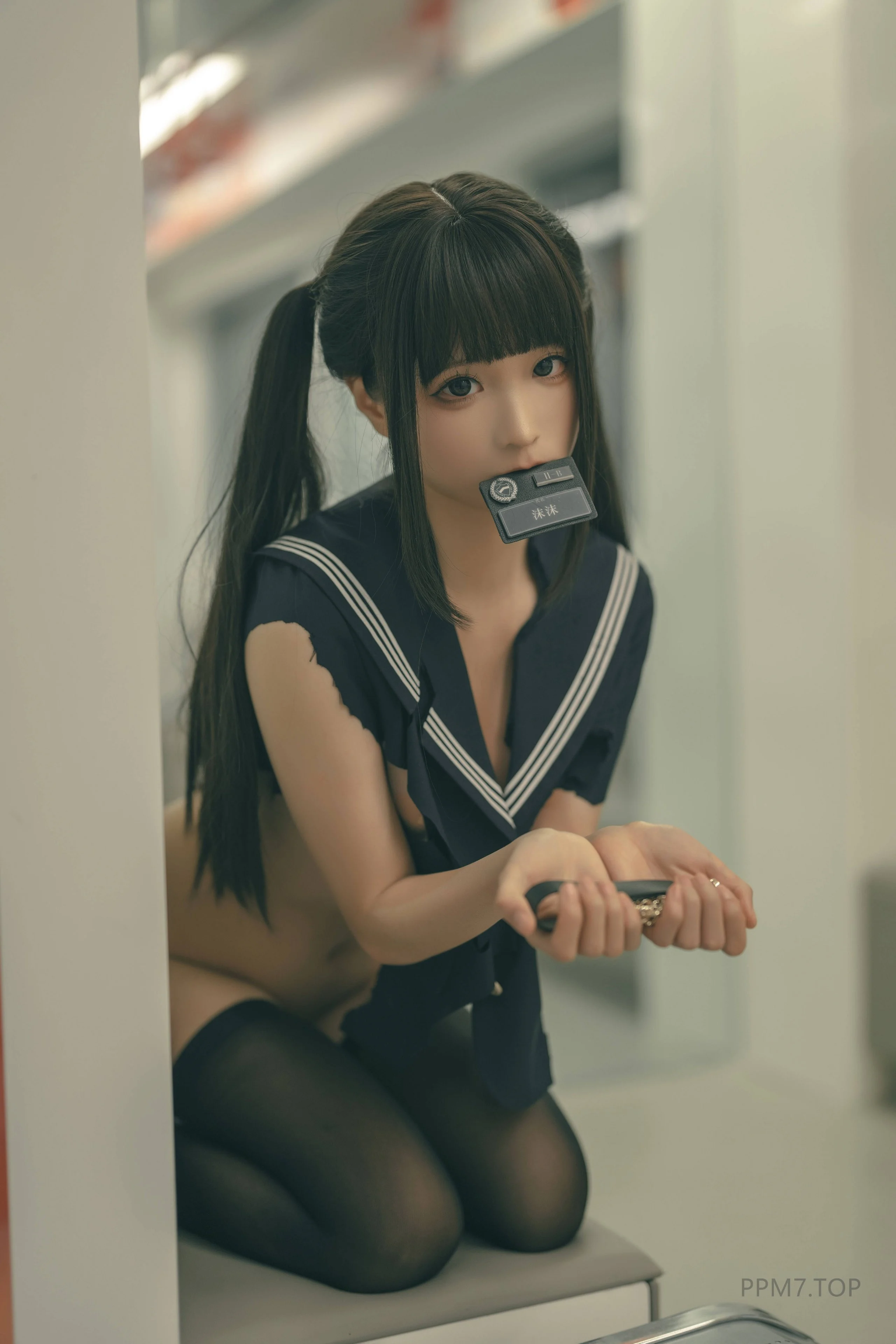 0093