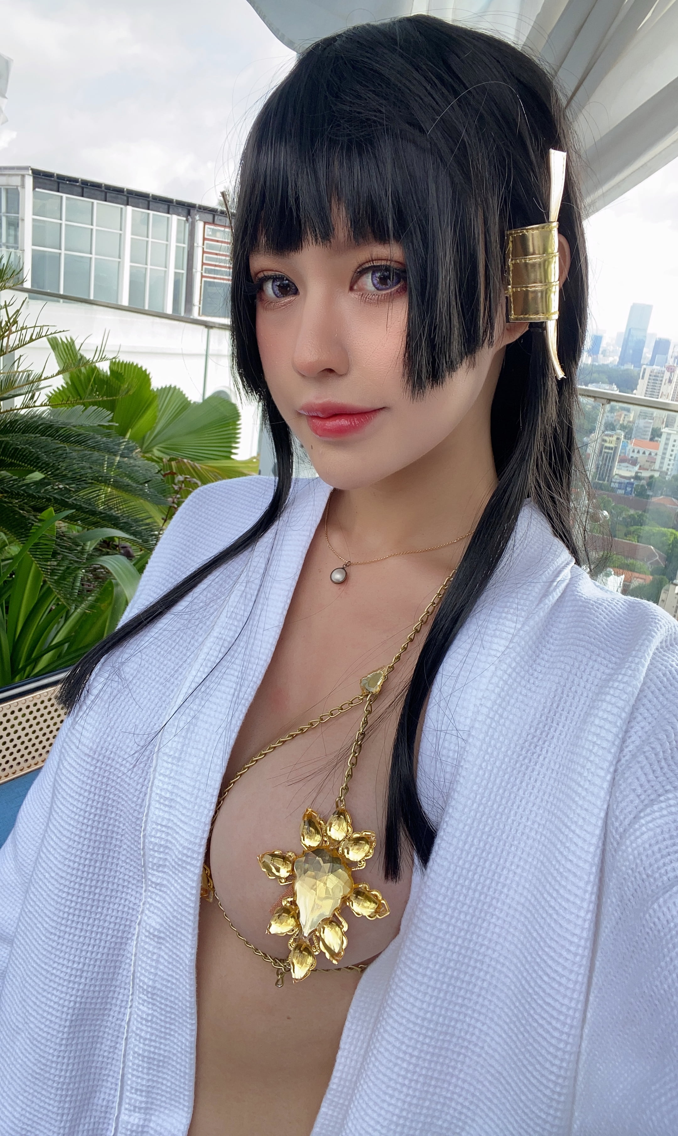 22