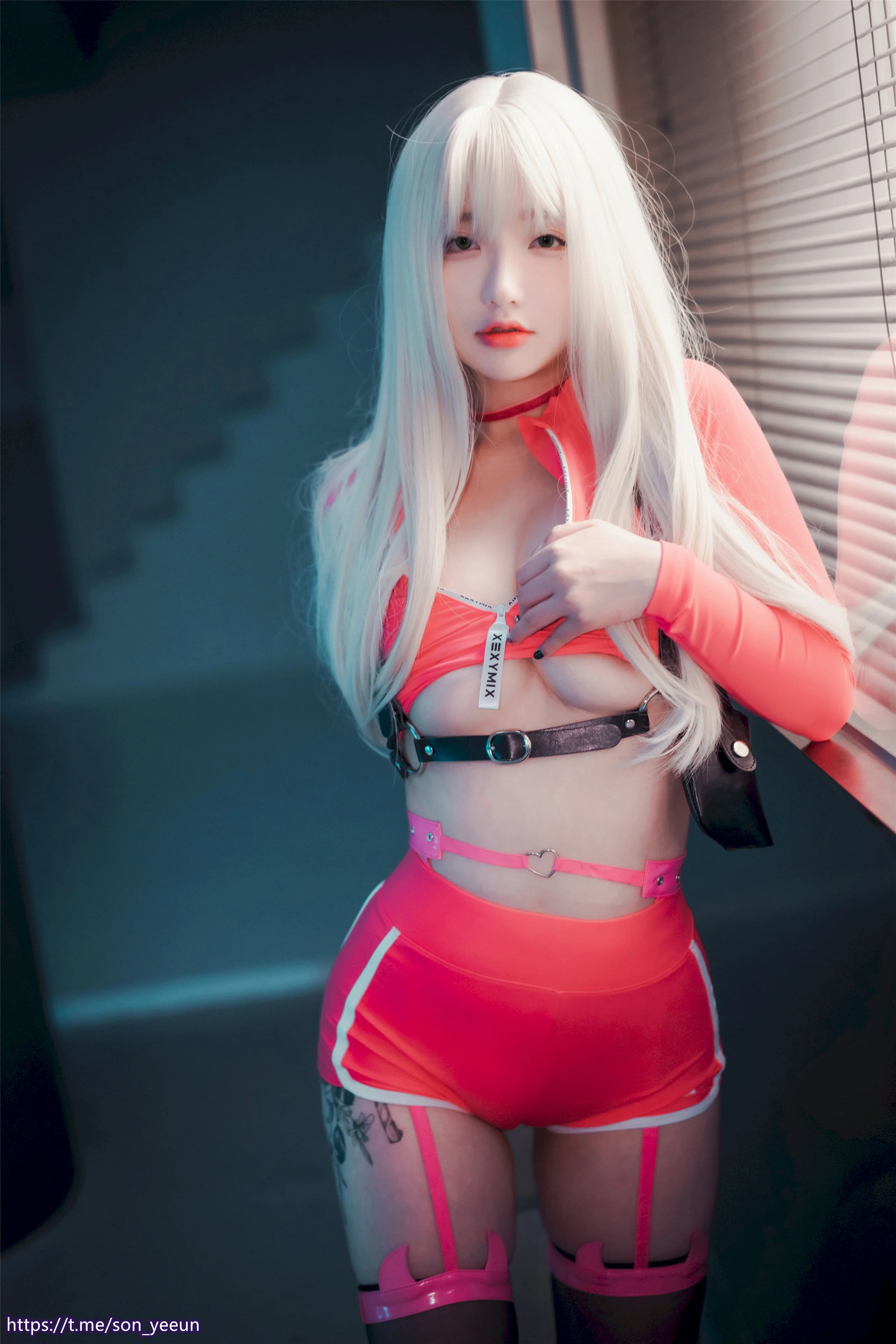 33