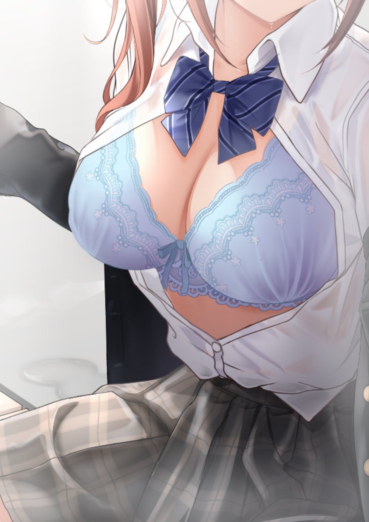 032