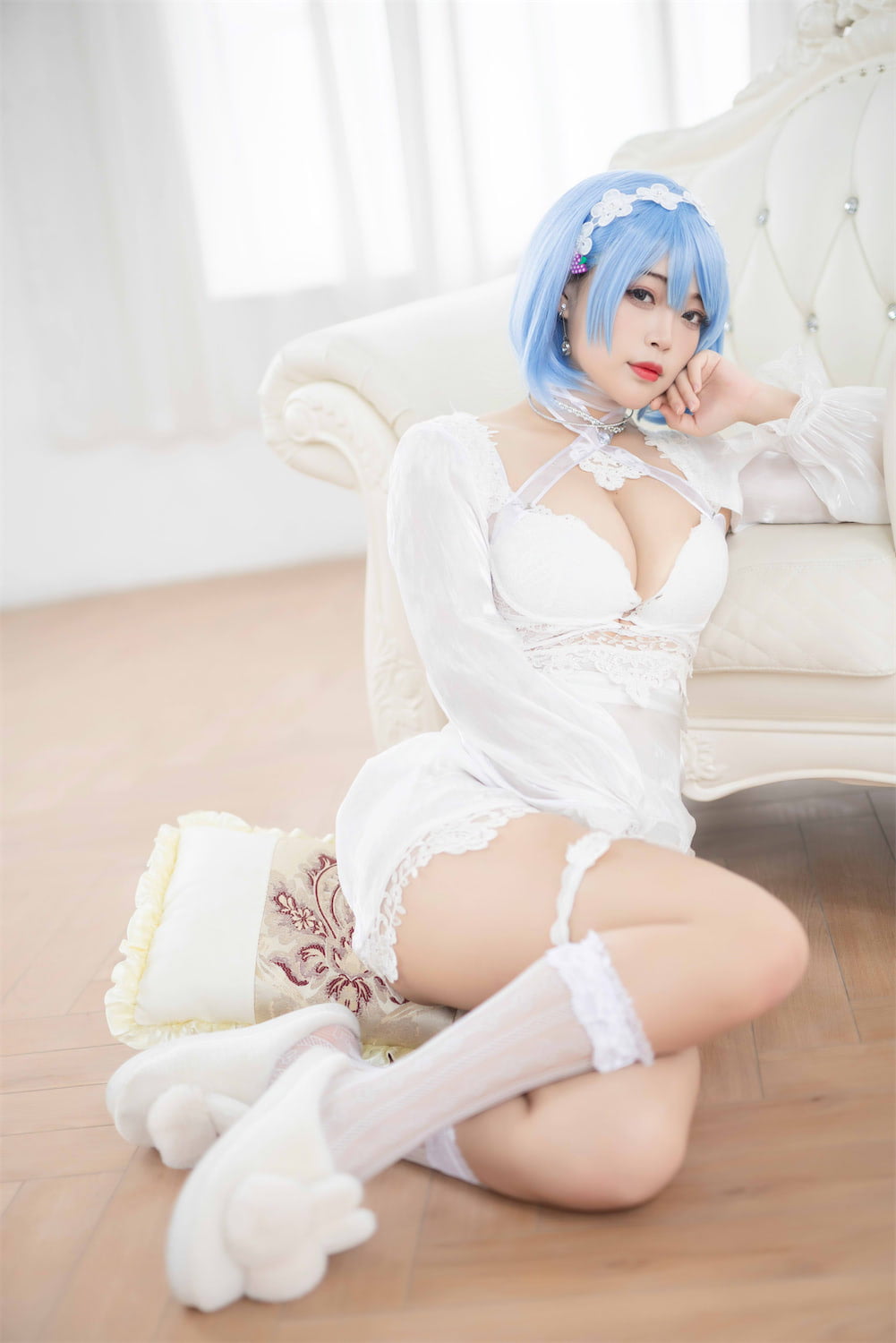 09