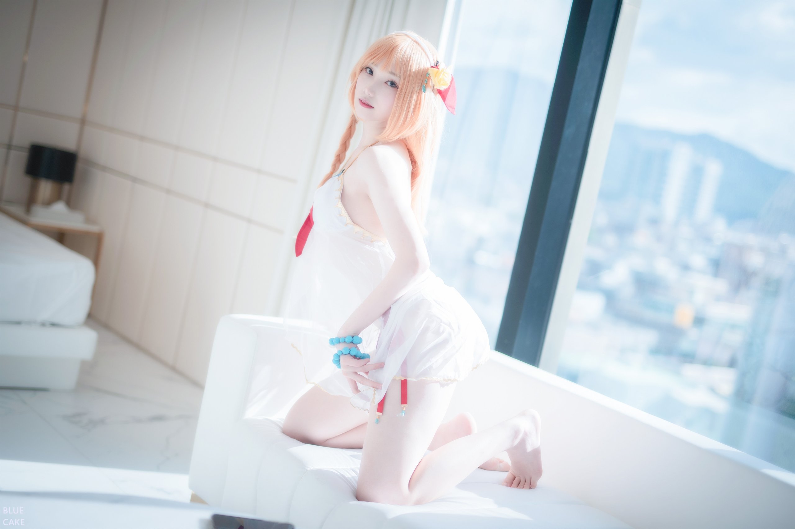 02_Bambi_BLUECAKE_Dive_Into_You_RED_2