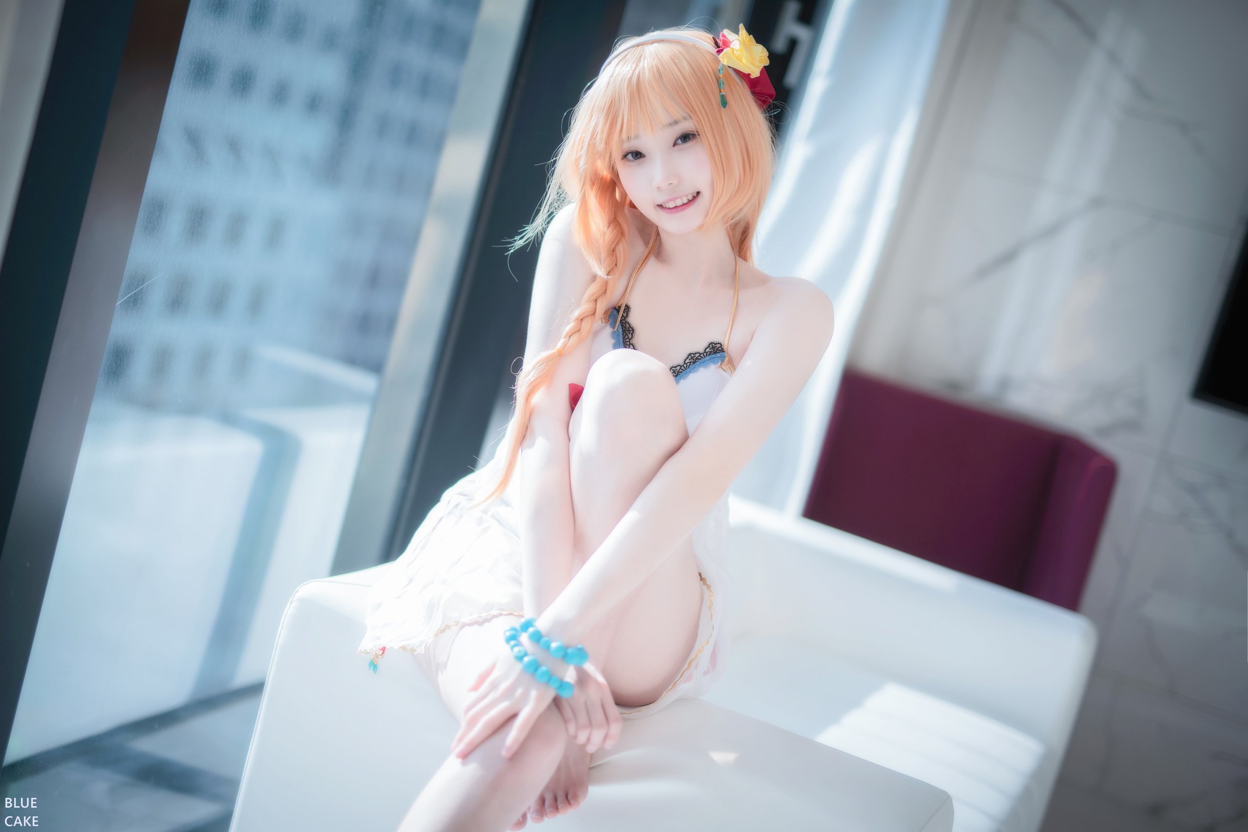 09_Bambi_BLUECAKE_Dive_Into_You_RED_9