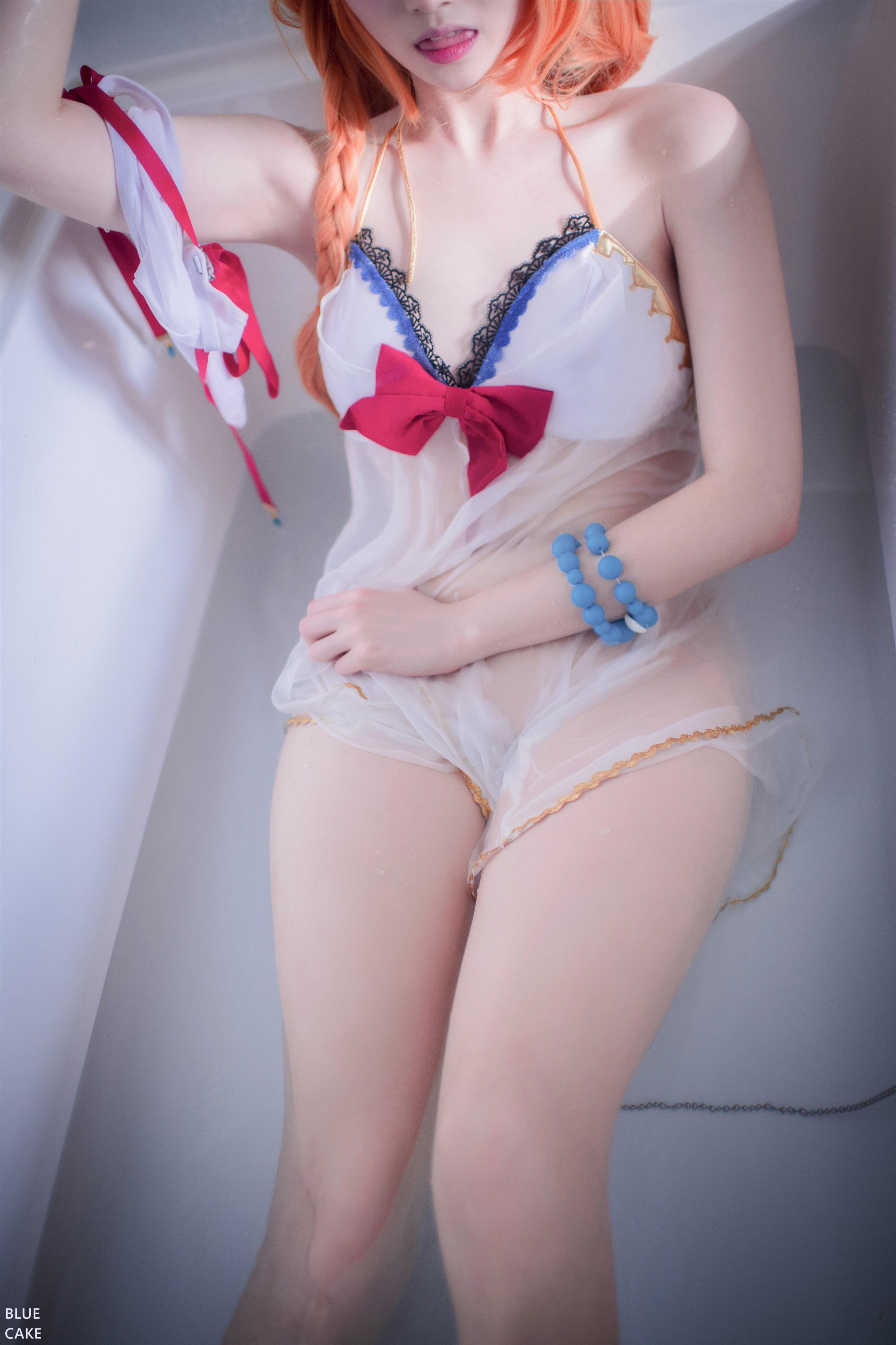 58_Bambi_BLUECAKE_Dive_Into_You_RED_58