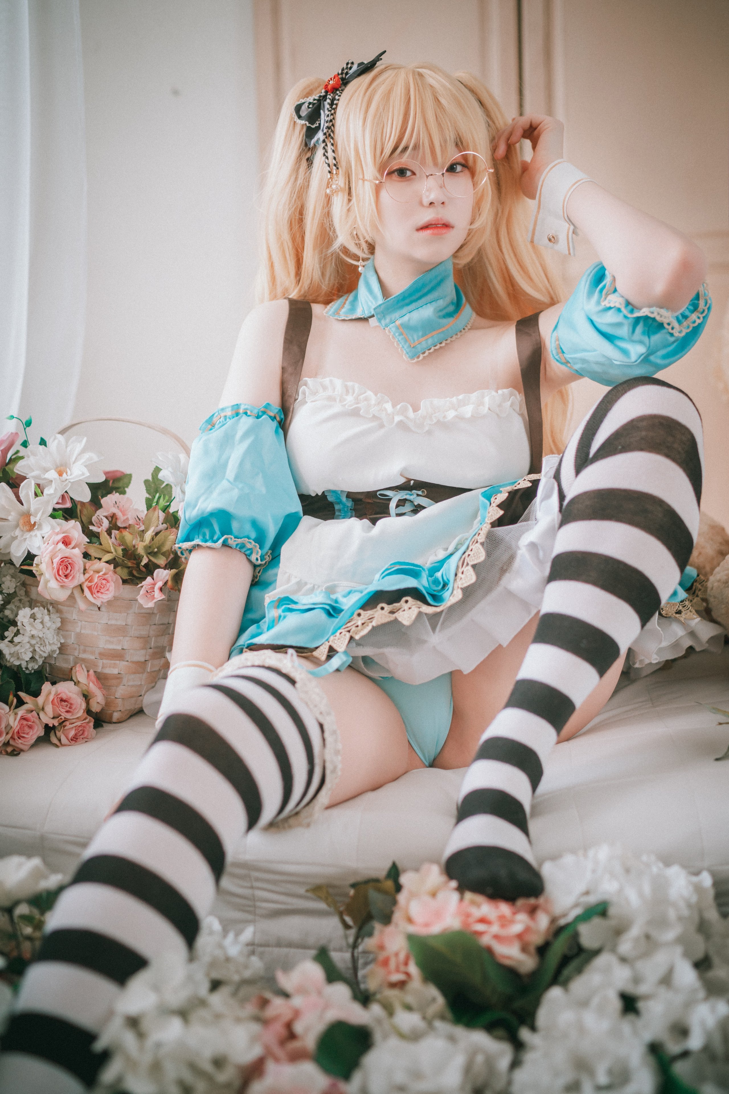 23