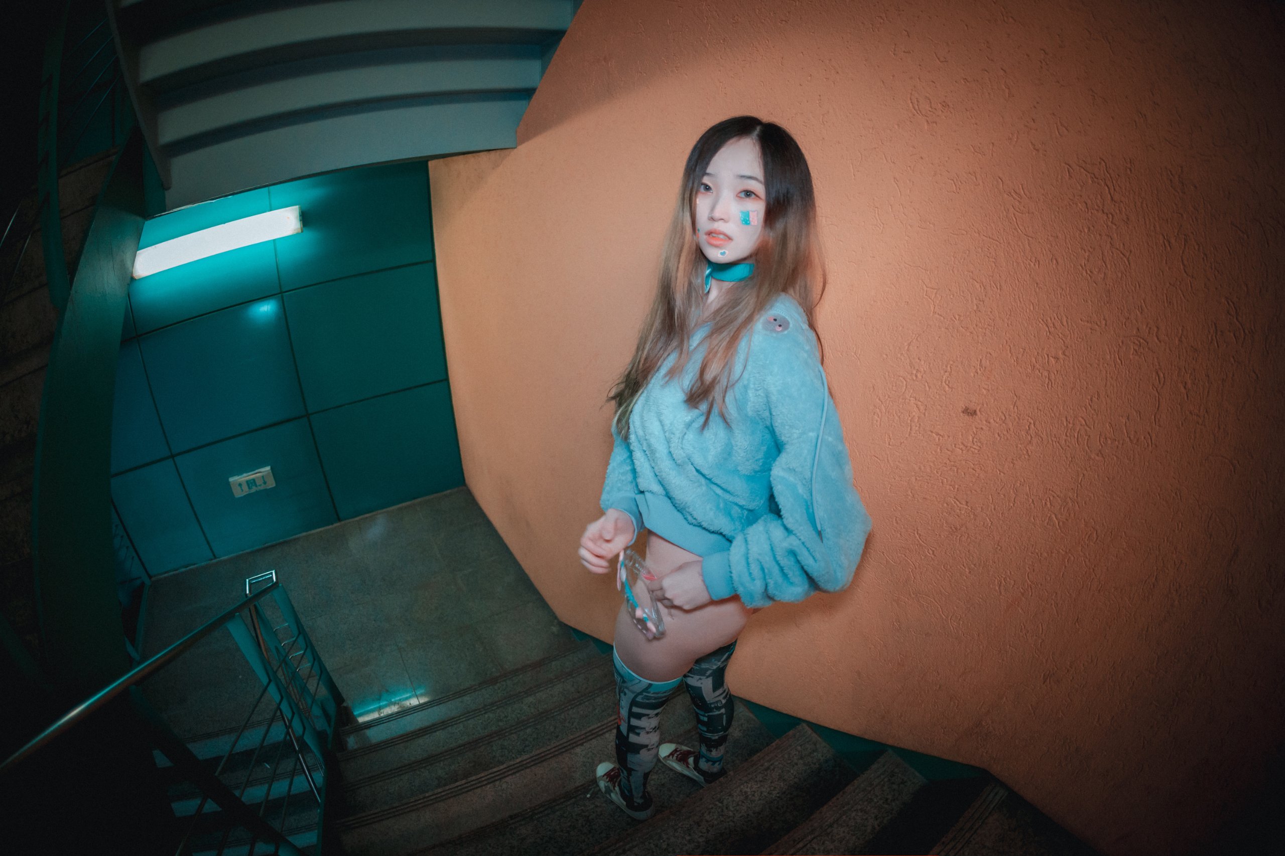 DJAWA-Photo-Bambi-Nightcrawler-MrCong.com-061