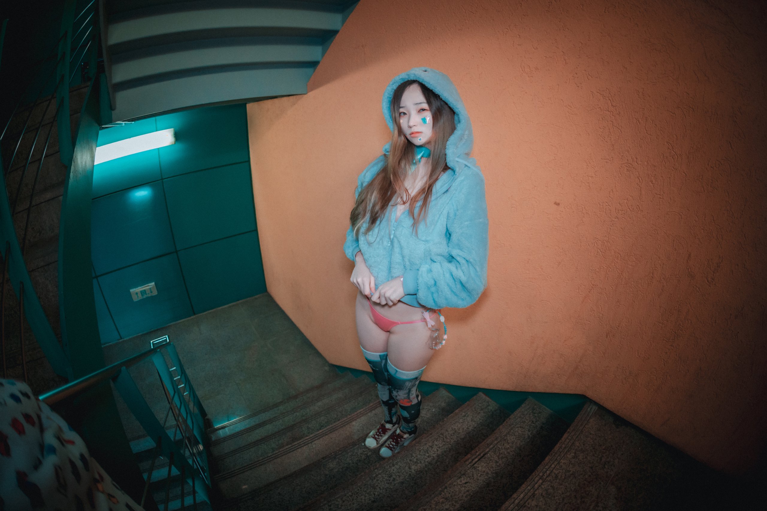 DJAWA-Photo-Bambi-Nightcrawler-MrCong.com-064