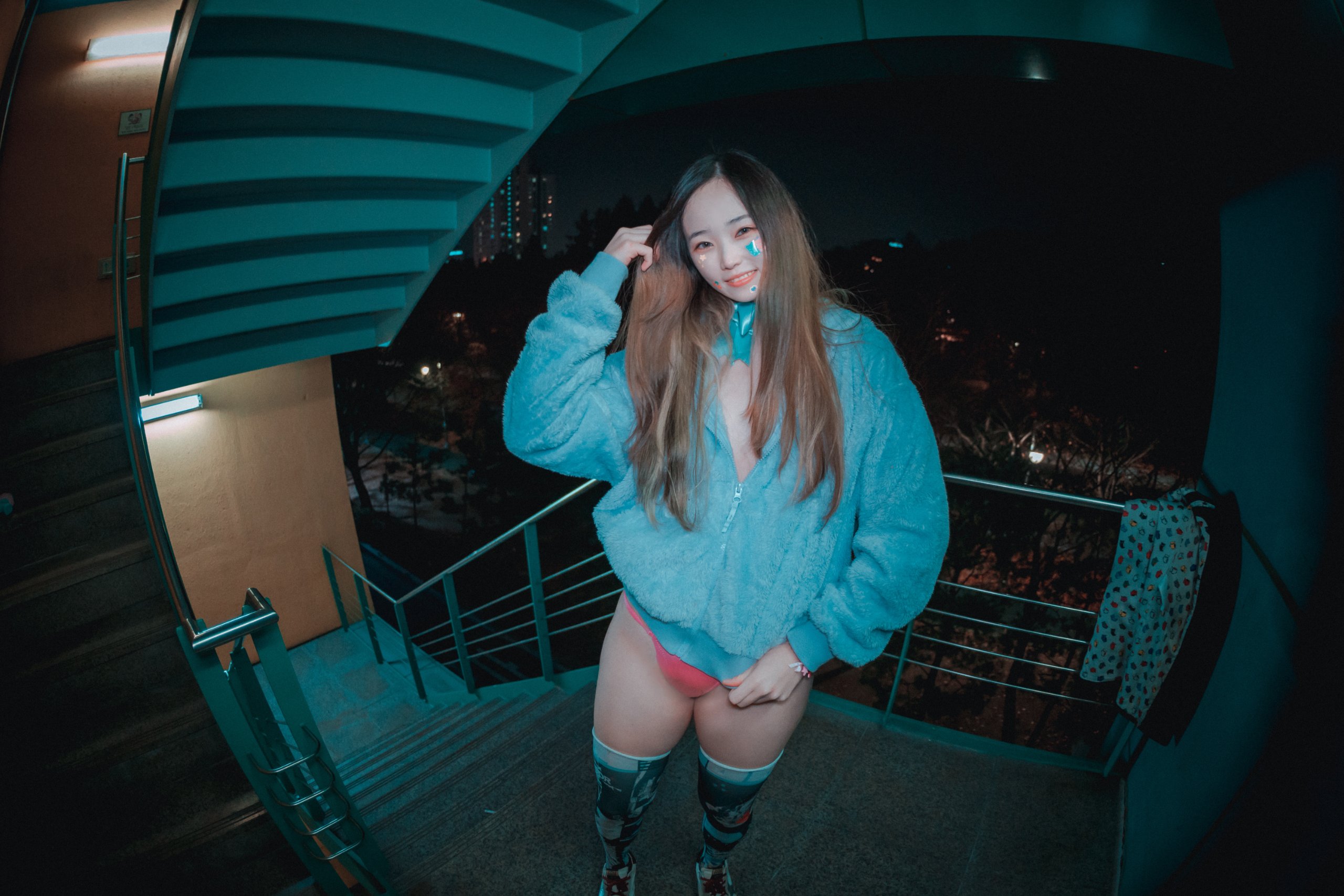 DJAWA-Photo-Bambi-Nightcrawler-MrCong.com-080