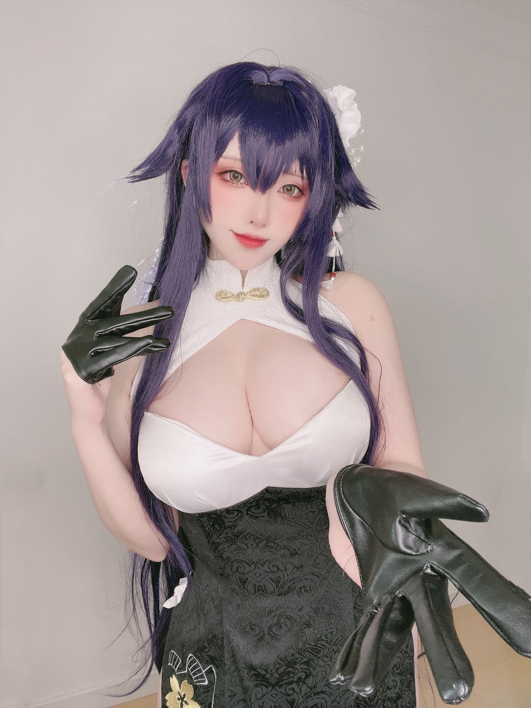 412