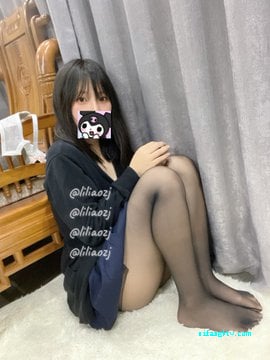 FMLp-ekVIAInw2z