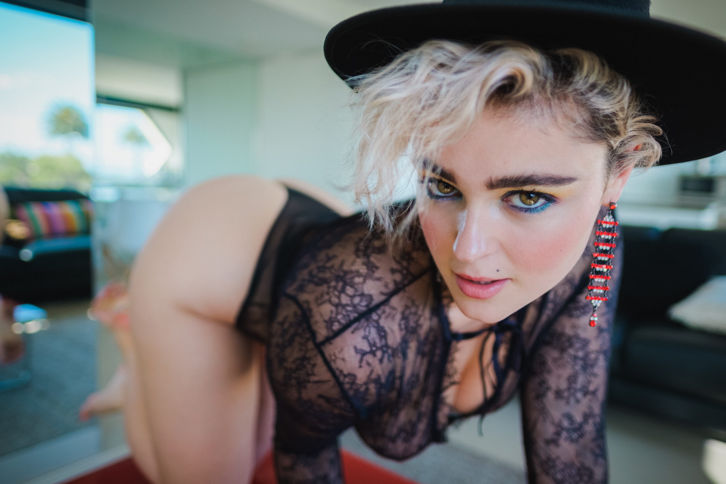 stefania-madonna-hat-4-d0EE4FMW