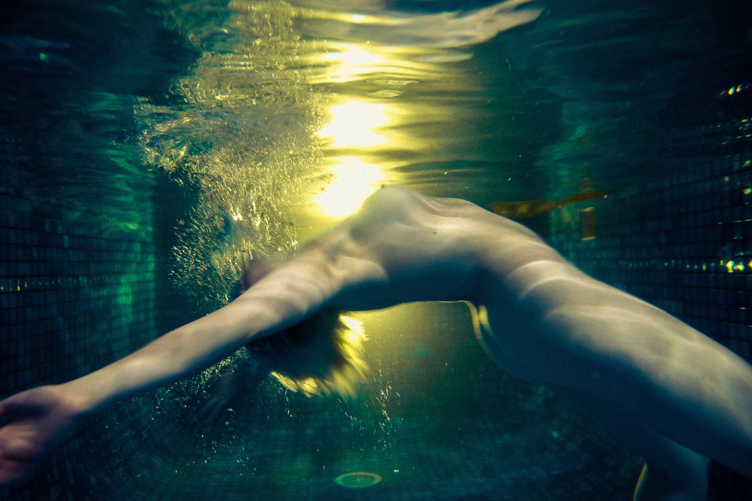 stefania-nightswimming-38-fU497NF7