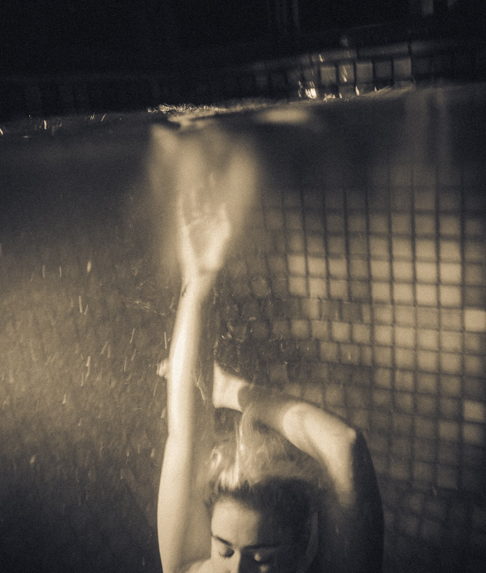 stefania-nightswimming-57-EWAyAg5n