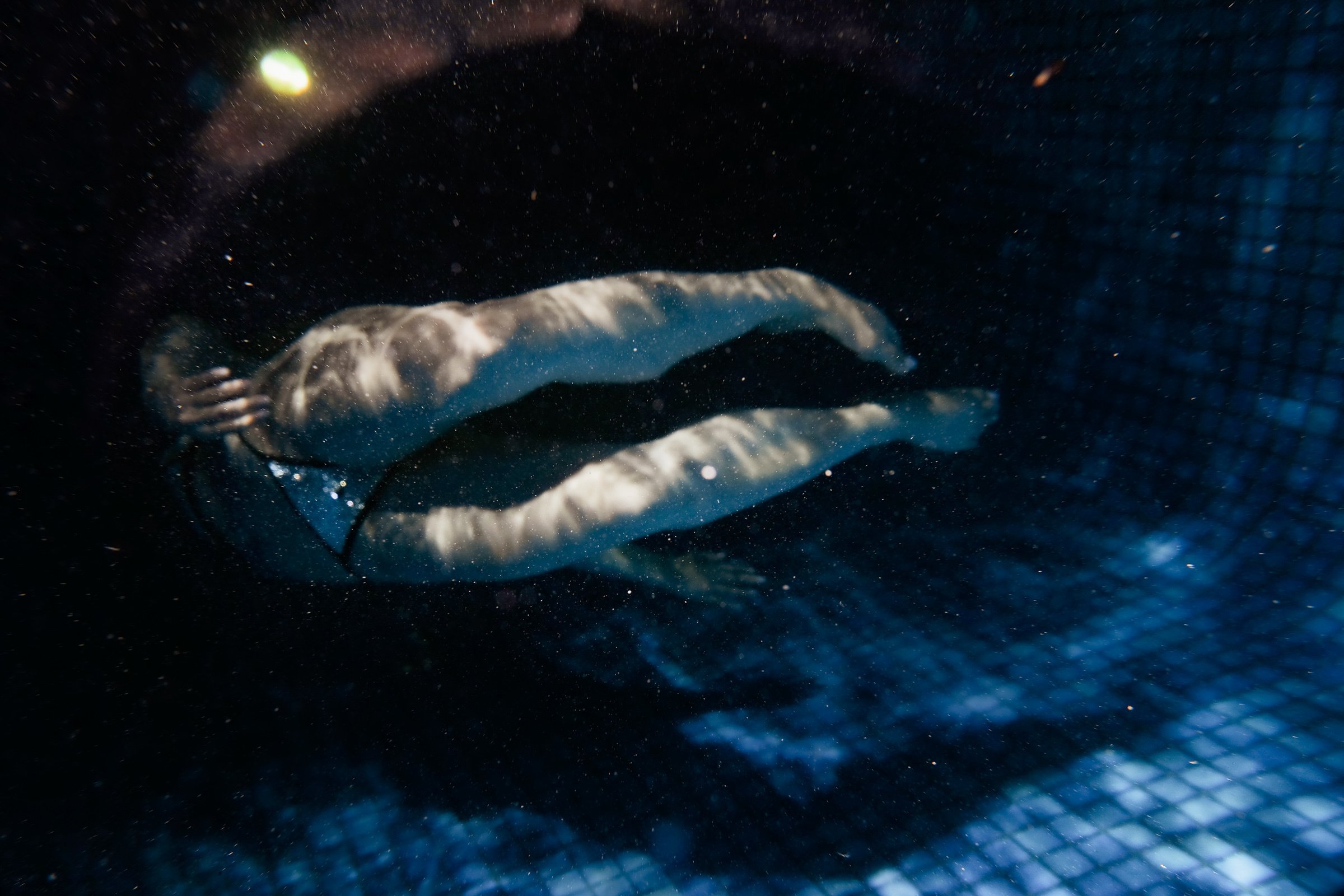stefania-nightswimming-8-nFJANIXn