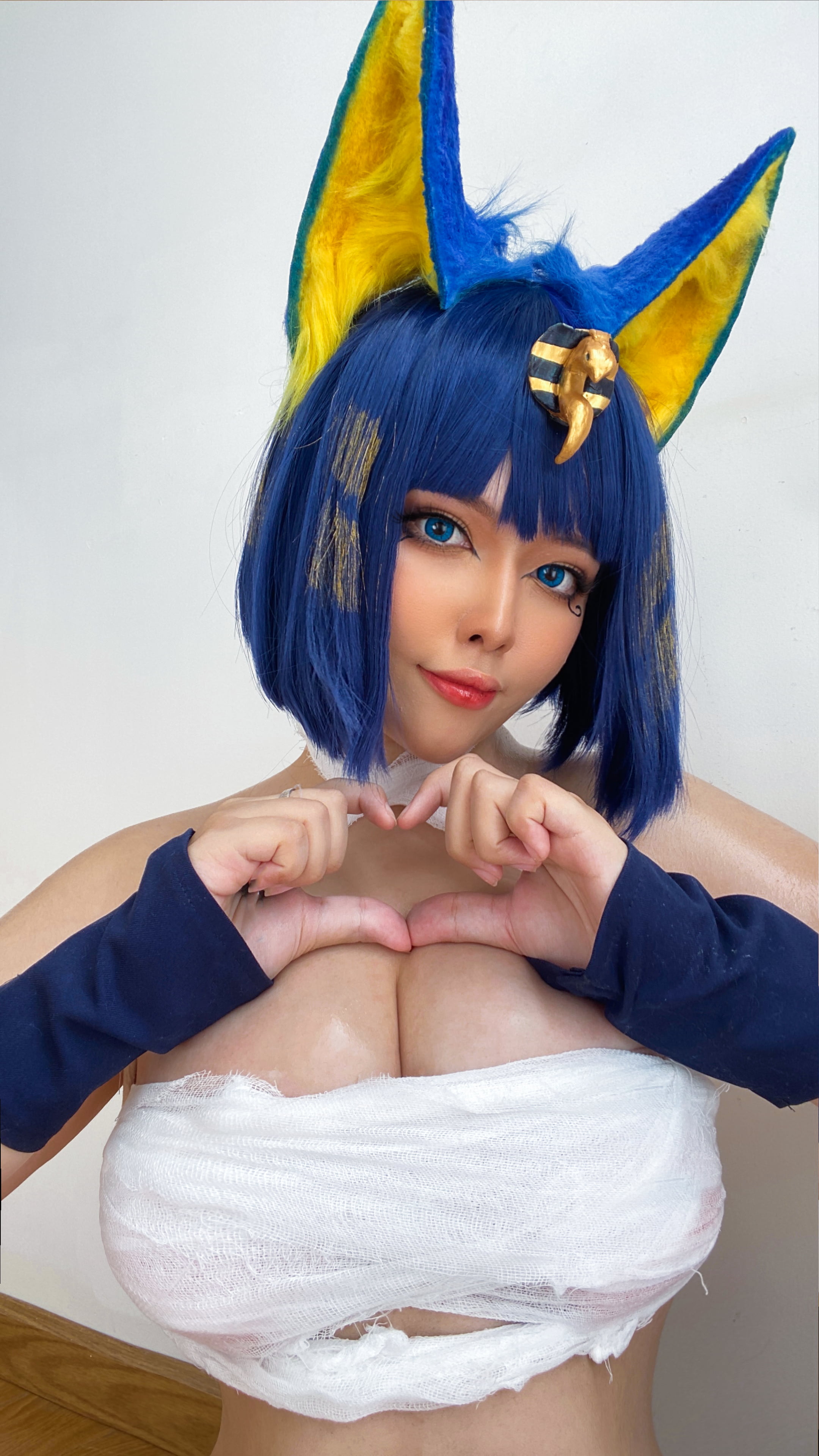 11