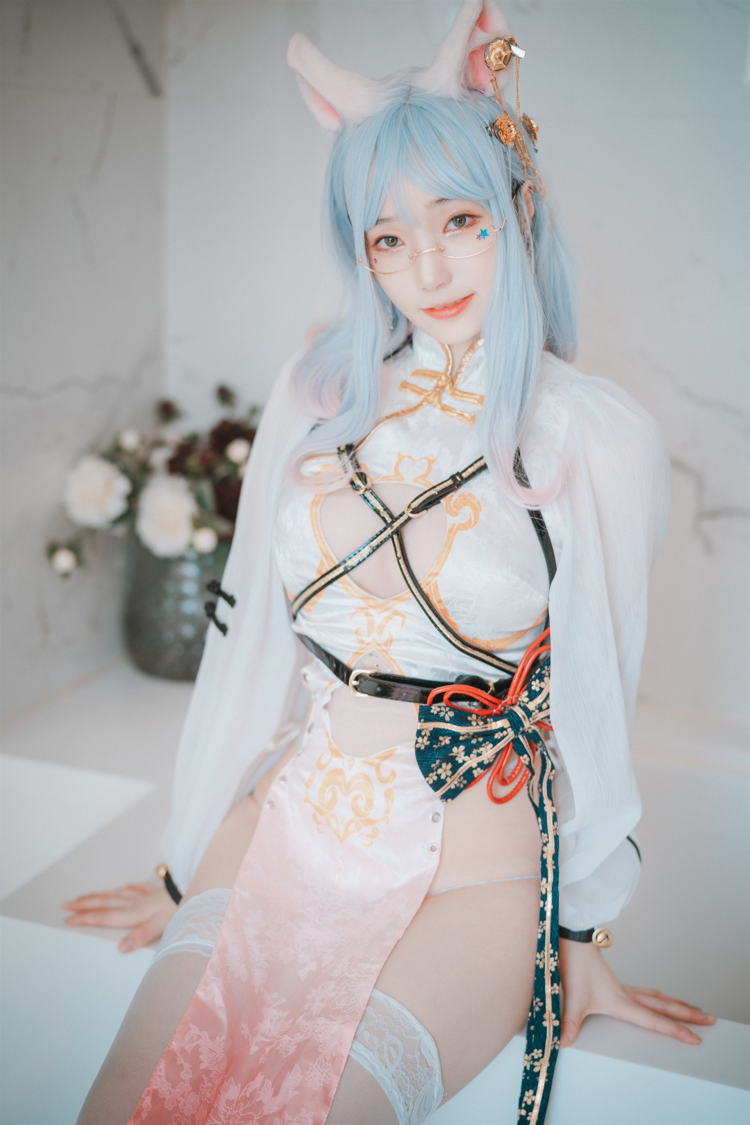 DJAWA-Photo-Bambi-Le-Chat-Porte-un-Qipao-MrCong.com-006
