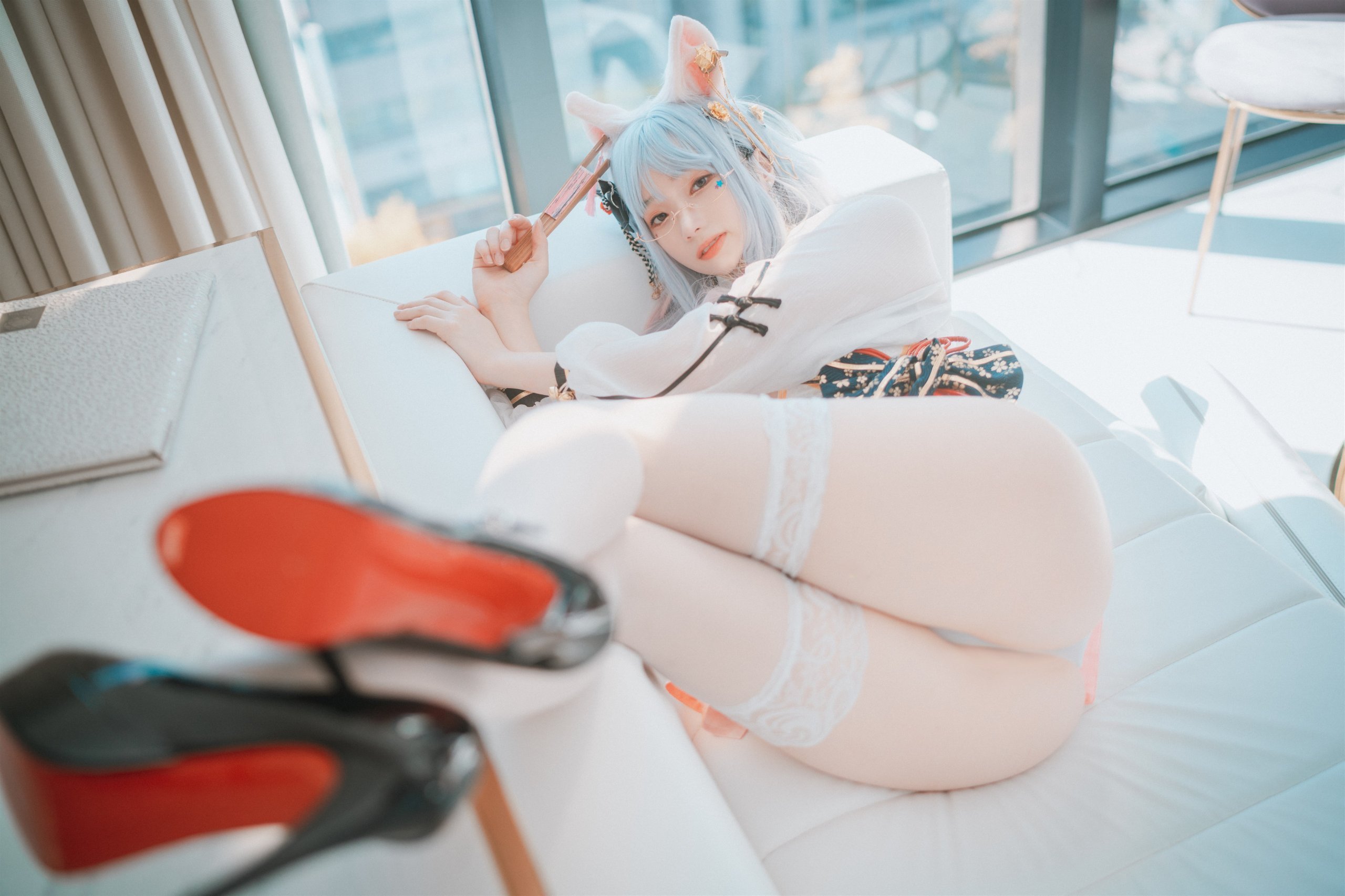 DJAWA-Photo-Bambi-Le-Chat-Porte-un-Qipao-MrCong.com-054
