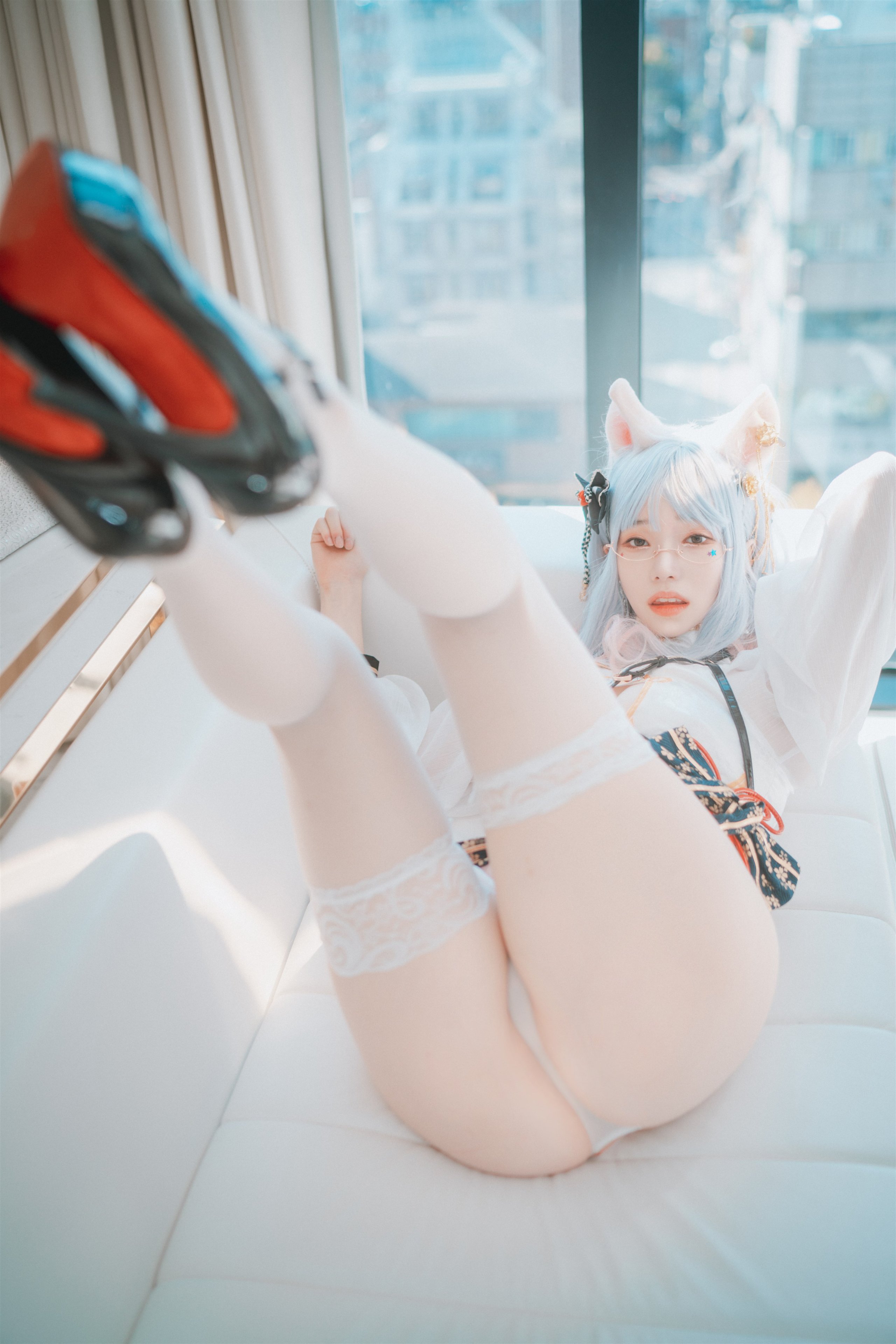 DJAWA-Photo-Bambi-Le-Chat-Porte-un-Qipao-MrCong.com-055