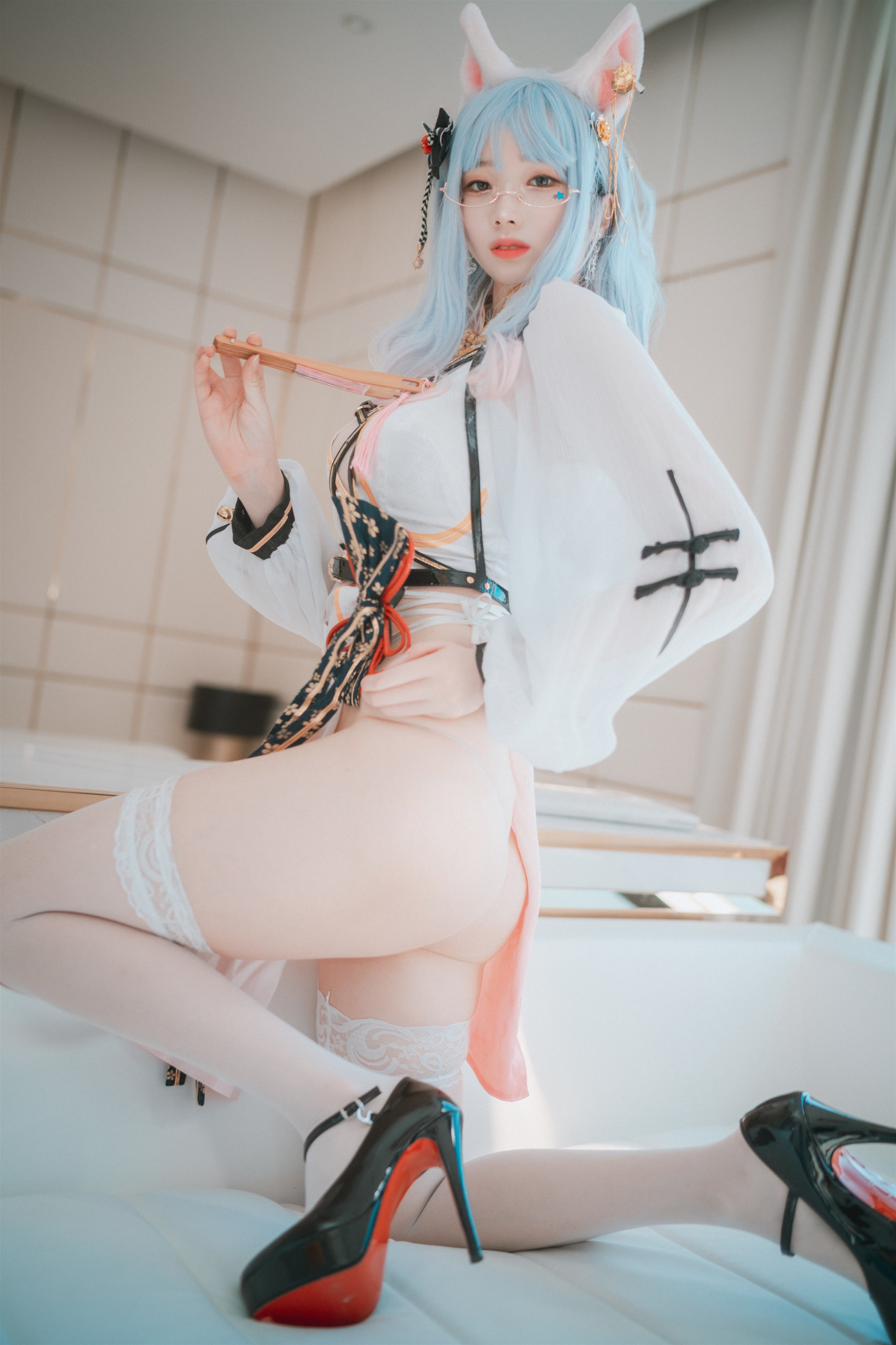 DJAWA-Photo-Bambi-Le-Chat-Porte-un-Qipao-MrCong.com-062