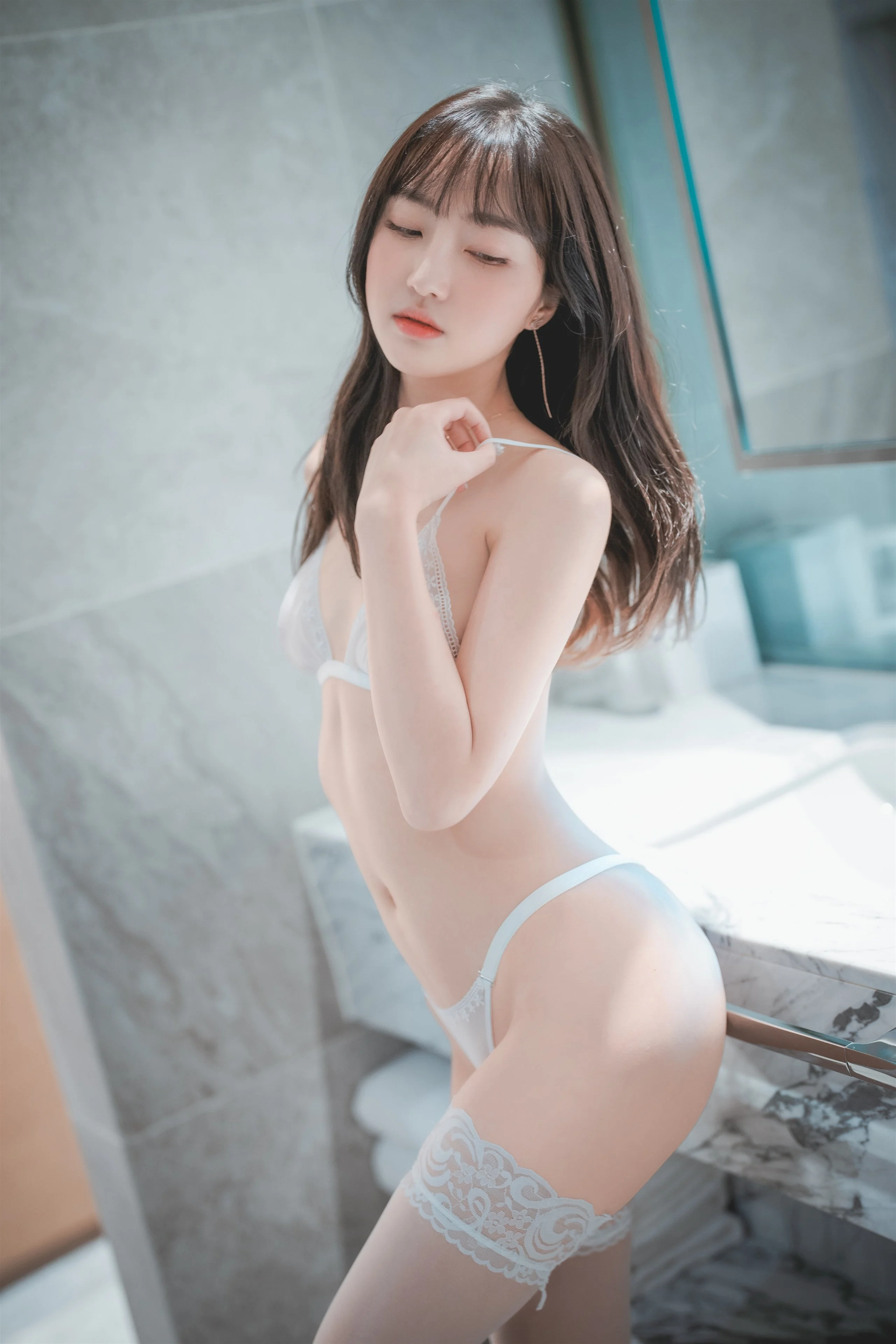 DJAWA-Photo-HaNari-Champagne-Mesh-MrCong.com-003