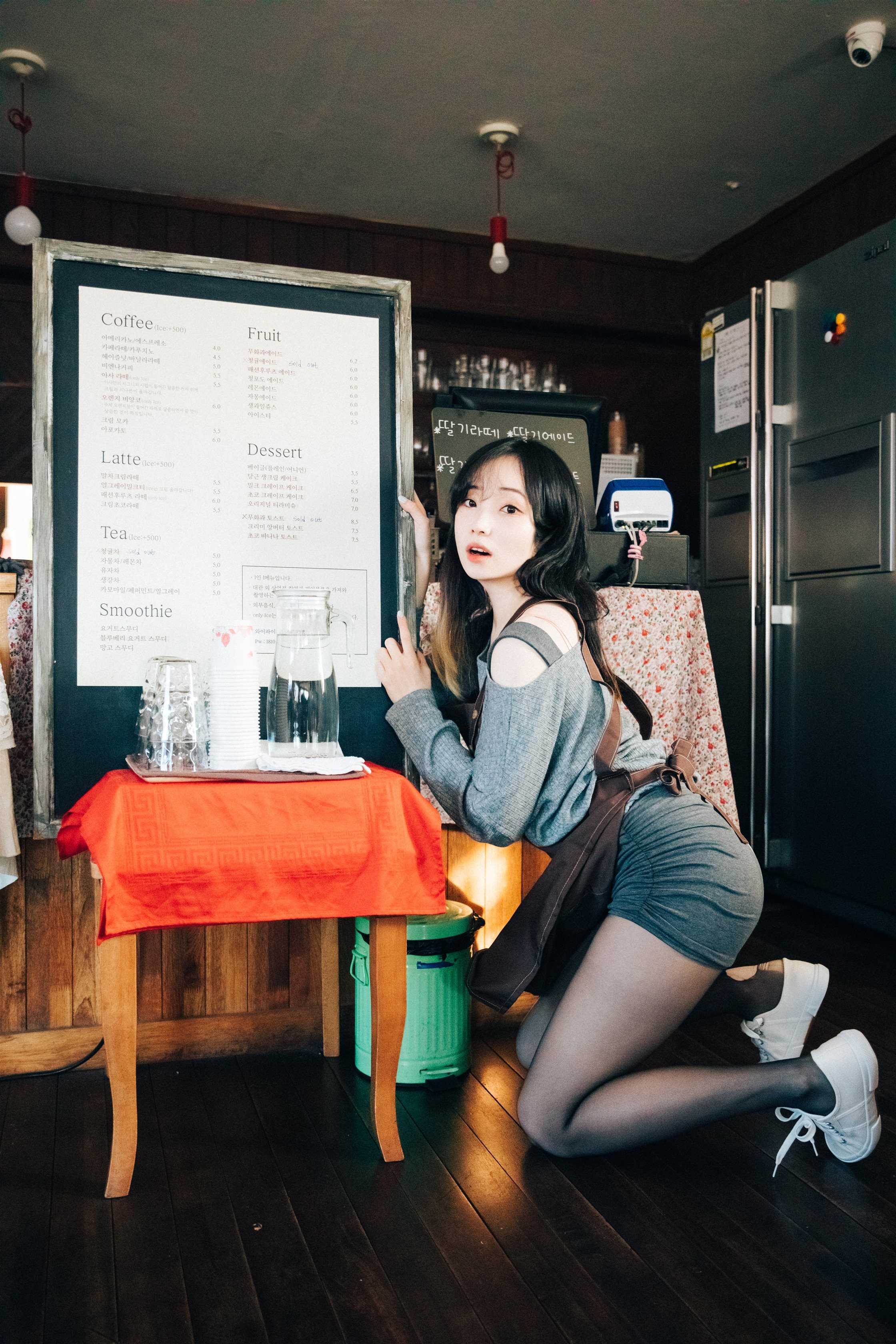 Loozy-Bambi-Cafe-Alba-MrCong.com-035