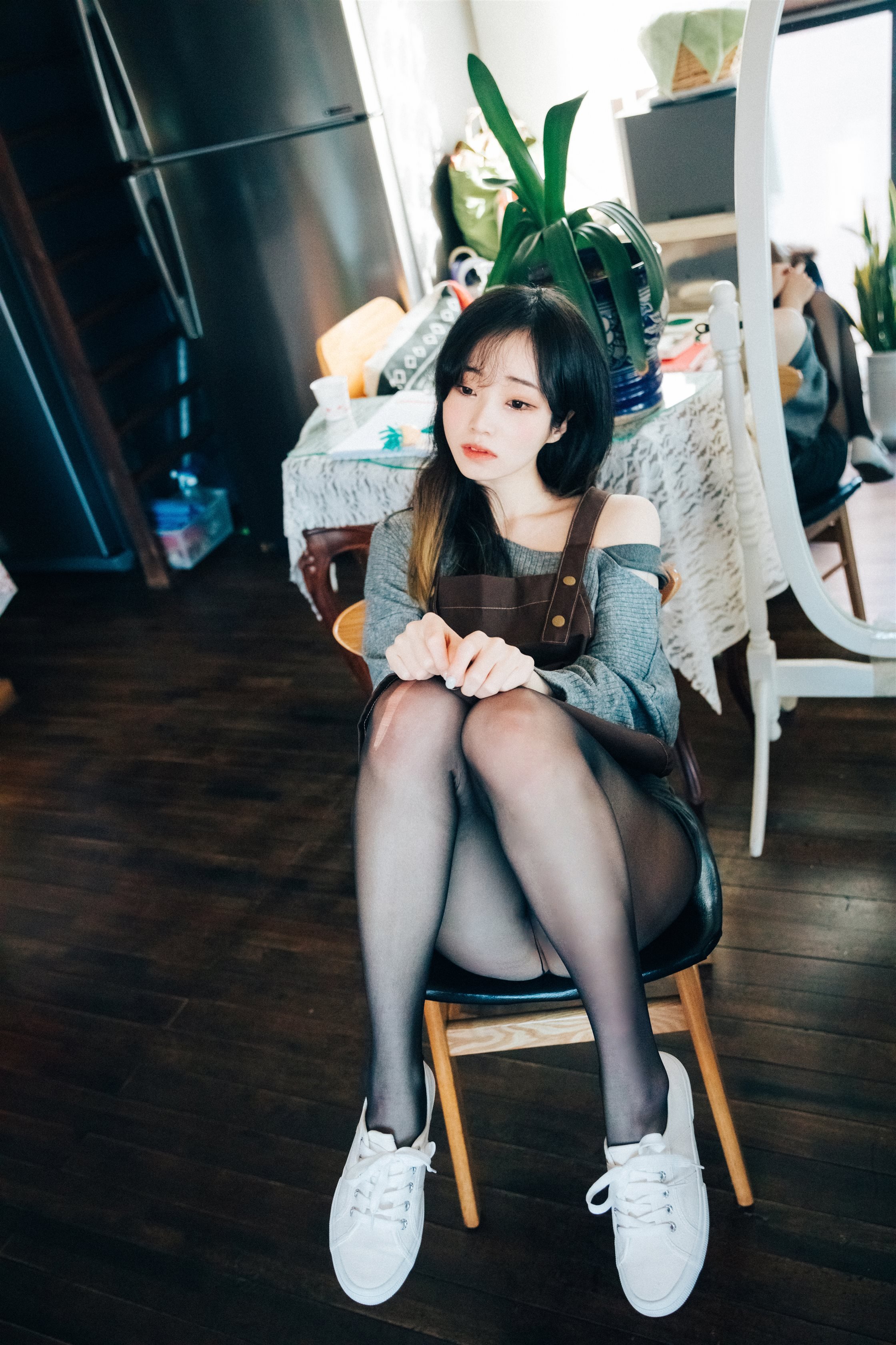 Loozy-Bambi-Cafe-Alba-MrCong.com-045