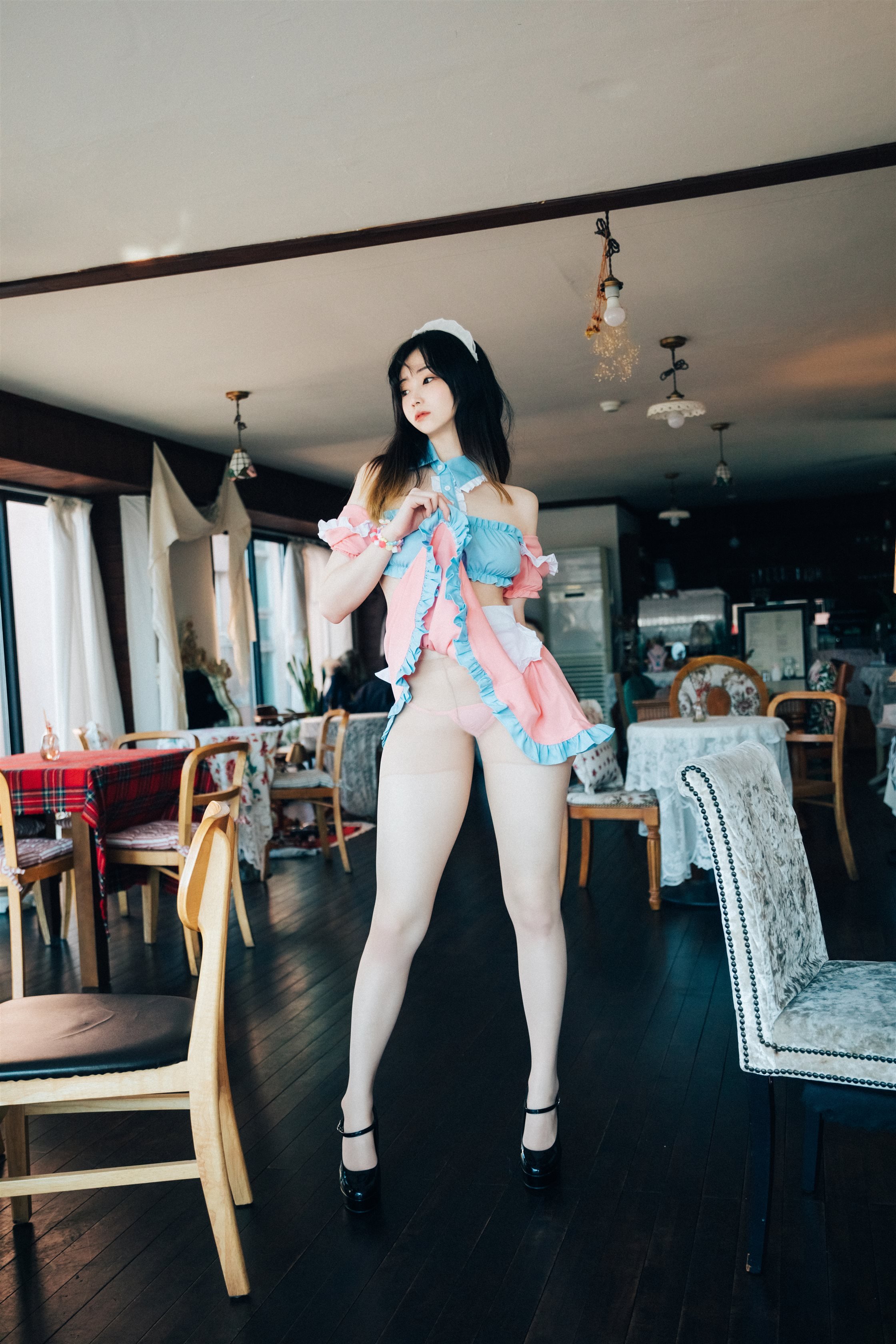 Loozy-Bambi-Cafe-Alba-MrCong.com-111