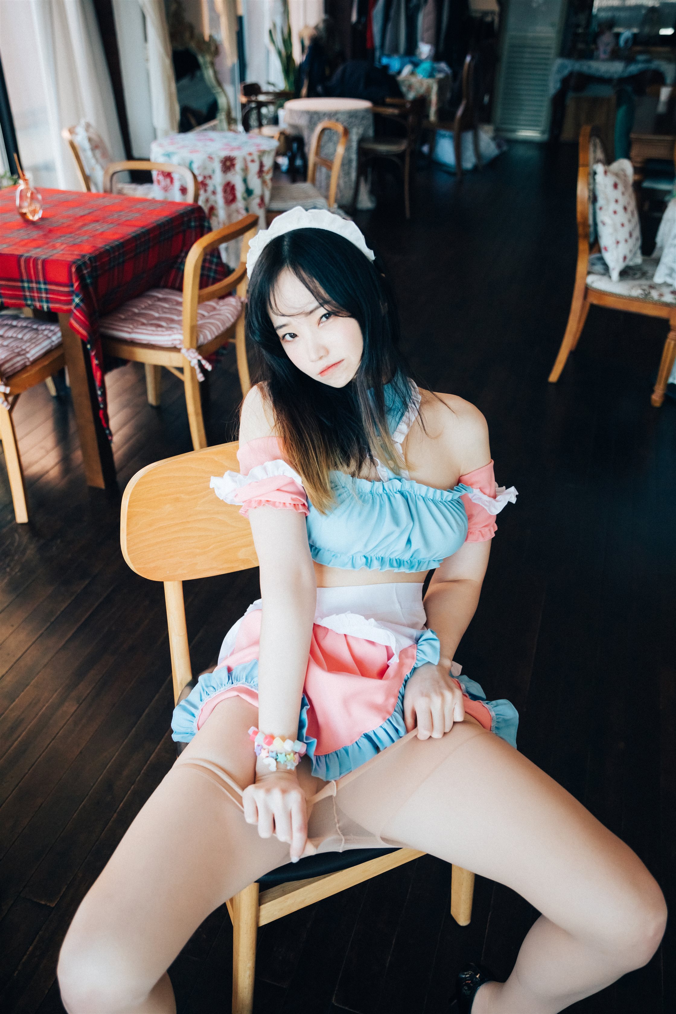 Loozy-Bambi-Cafe-Alba-MrCong.com-128