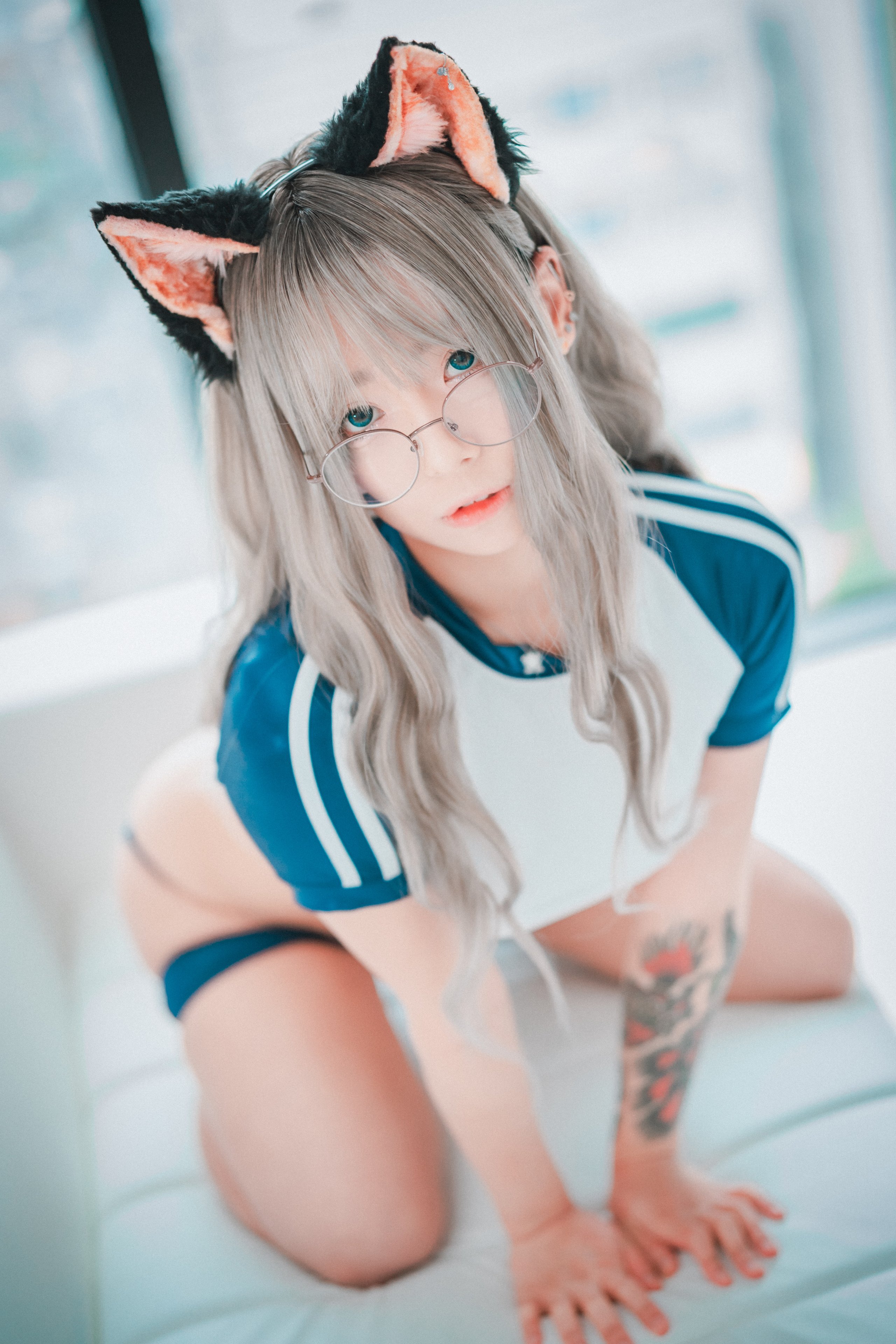 DJAWA-Photo-Maruemon-Caution-Girl-vs-Athletic-Girl-MrCong.com-044