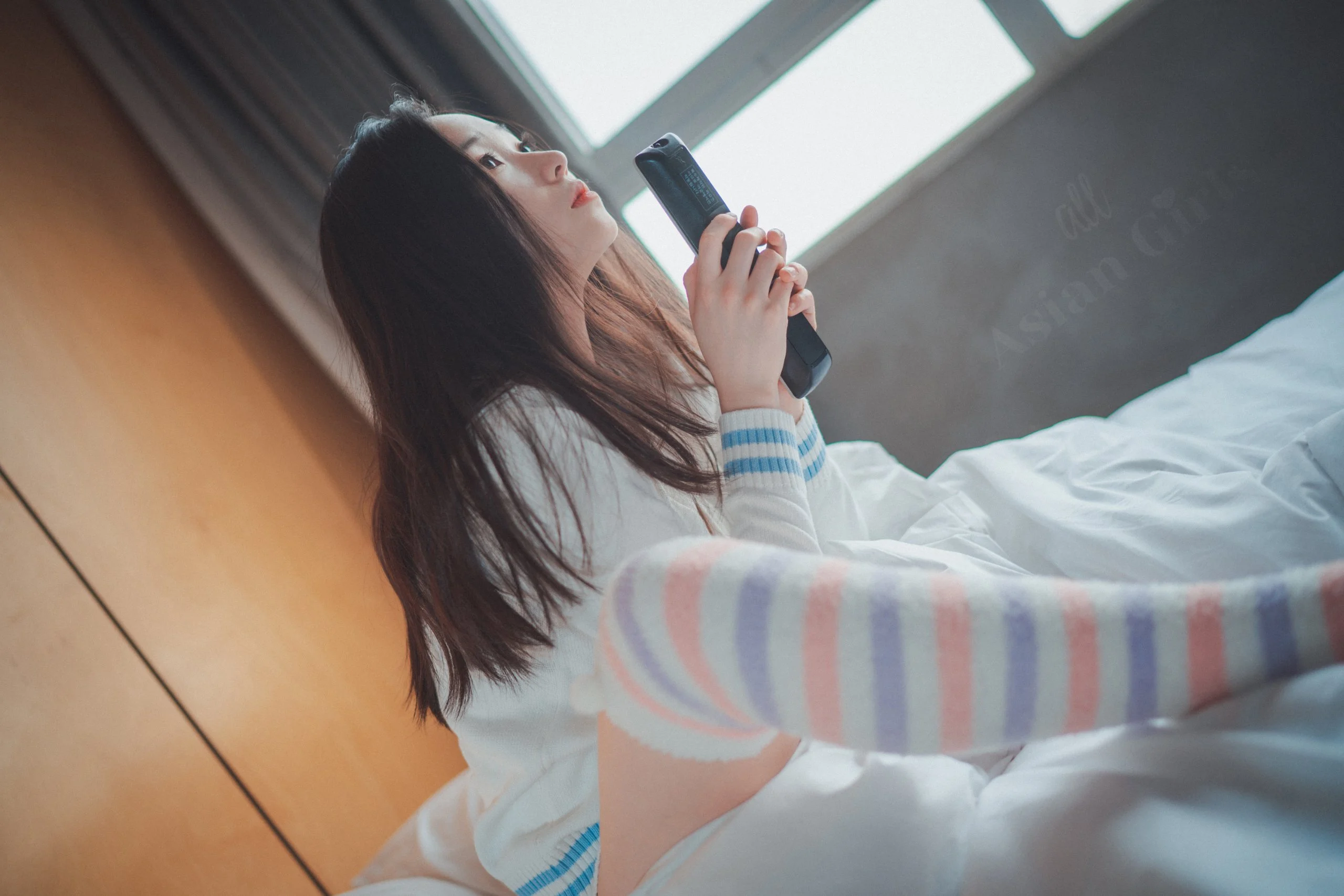 DJAWA-Photo-Bambi-Homebody-Girl-MrCong.com-017