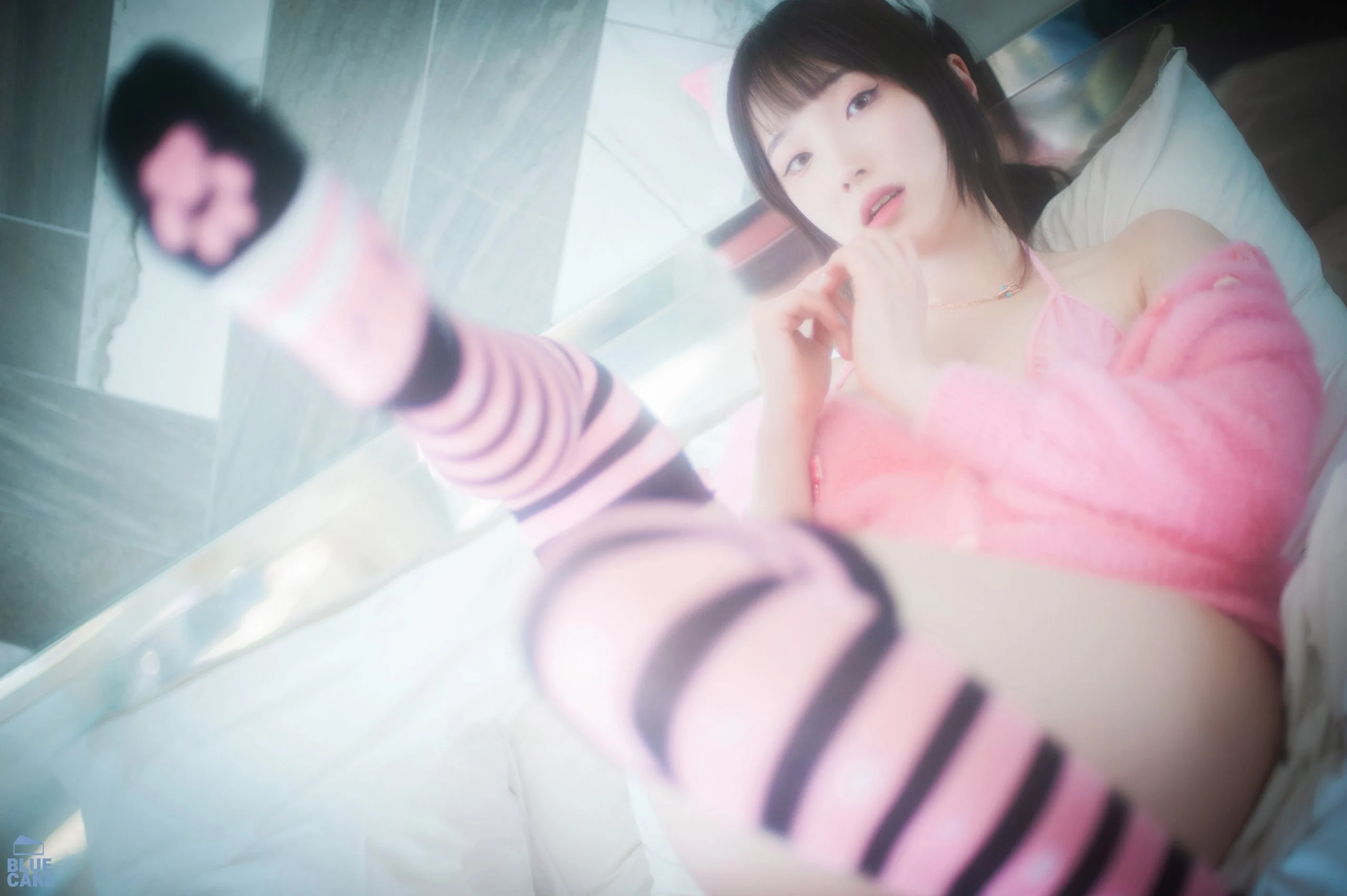 BLUECAKE-Bambi-Naughty-Cats-Pink-and-Mint-RED-MrCong.com-018