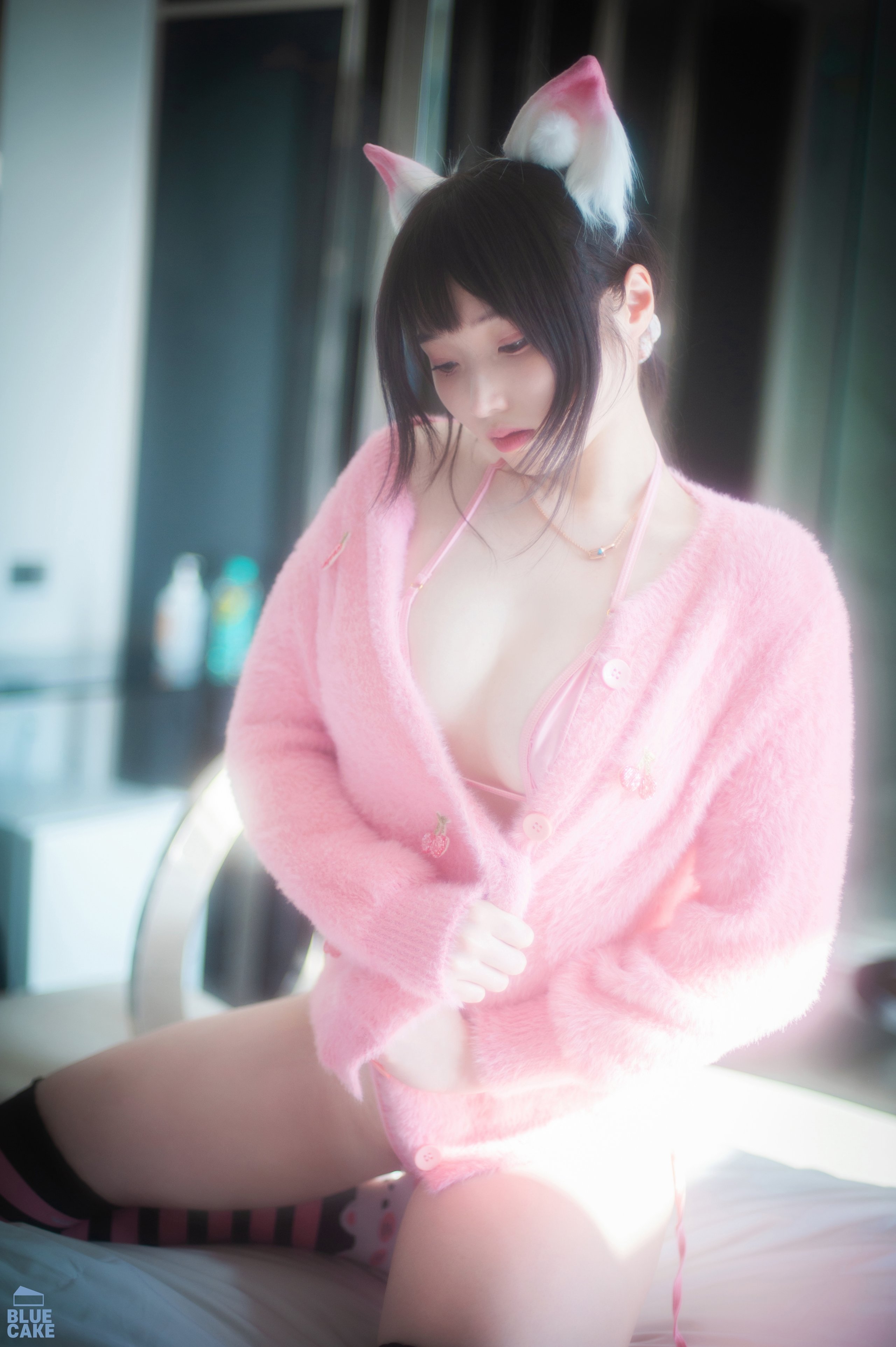 BLUECAKE-Bambi-Naughty-Cats-Pink-and-Mint-RED-MrCong.com-052