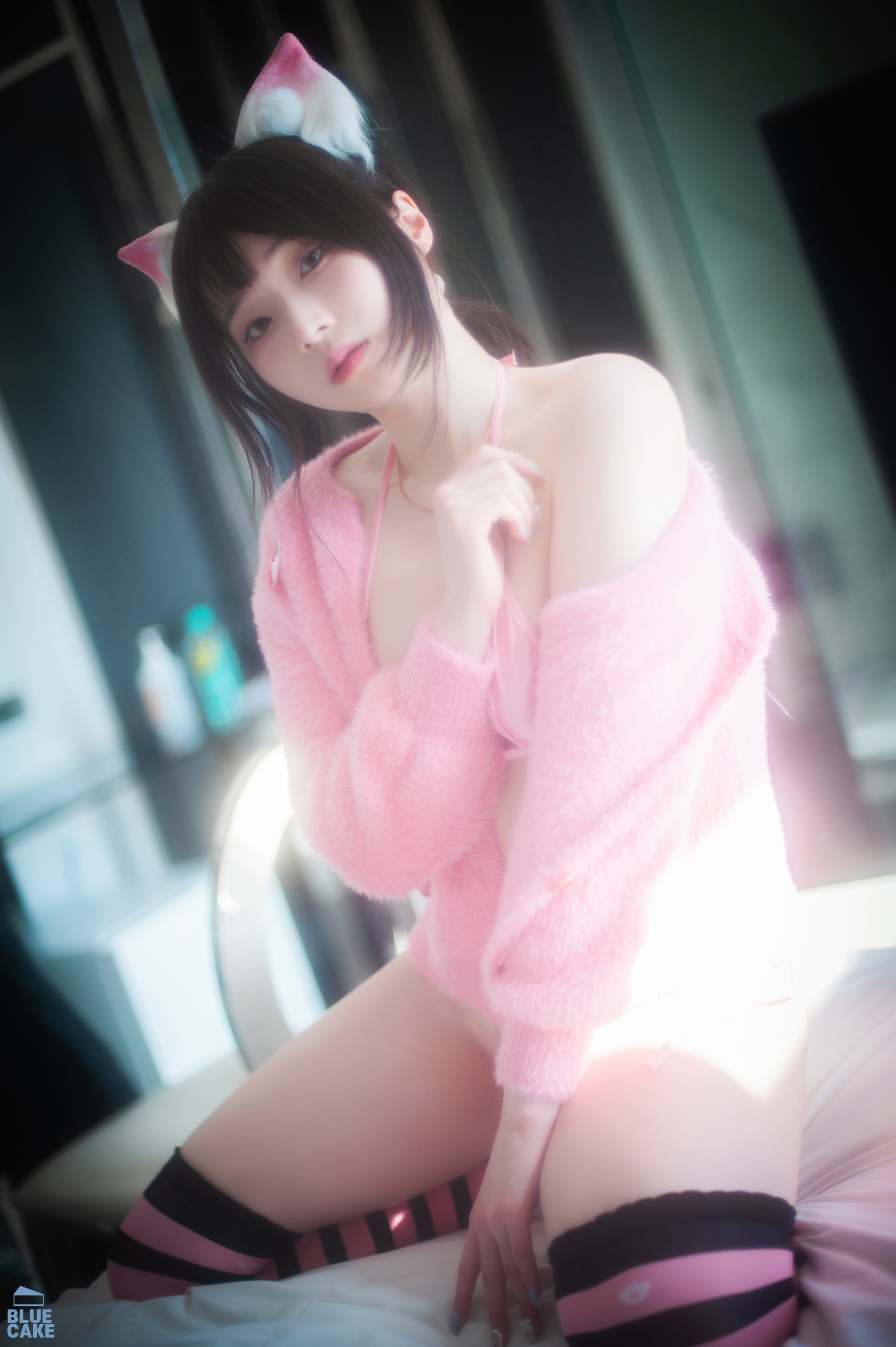 BLUECAKE-Bambi-Naughty-Cats-Pink-and-Mint-RED-MrCong.com-055