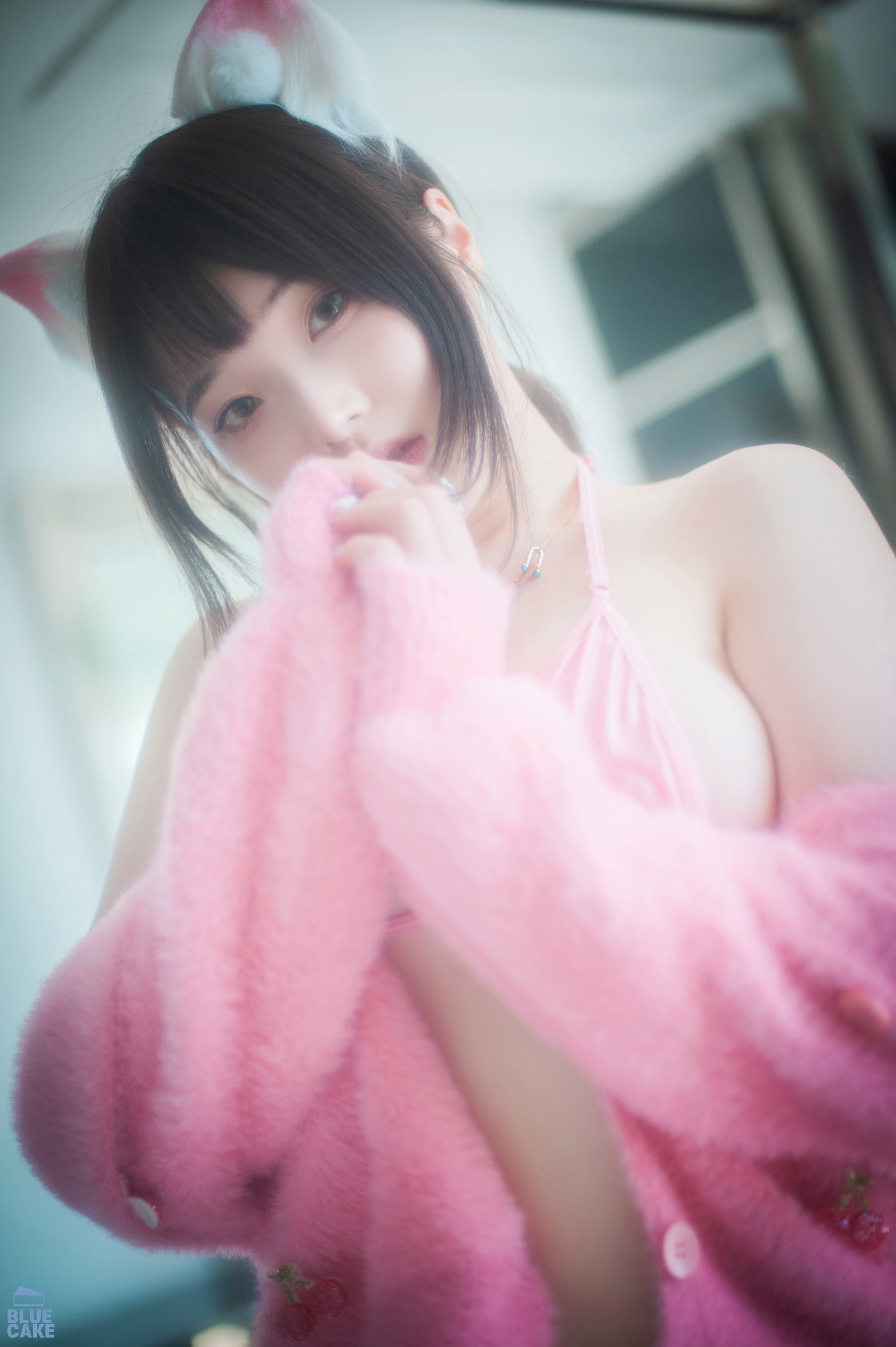 BLUECAKE-Bambi-Naughty-Cats-Pink-and-Mint-RED-MrCong.com-062