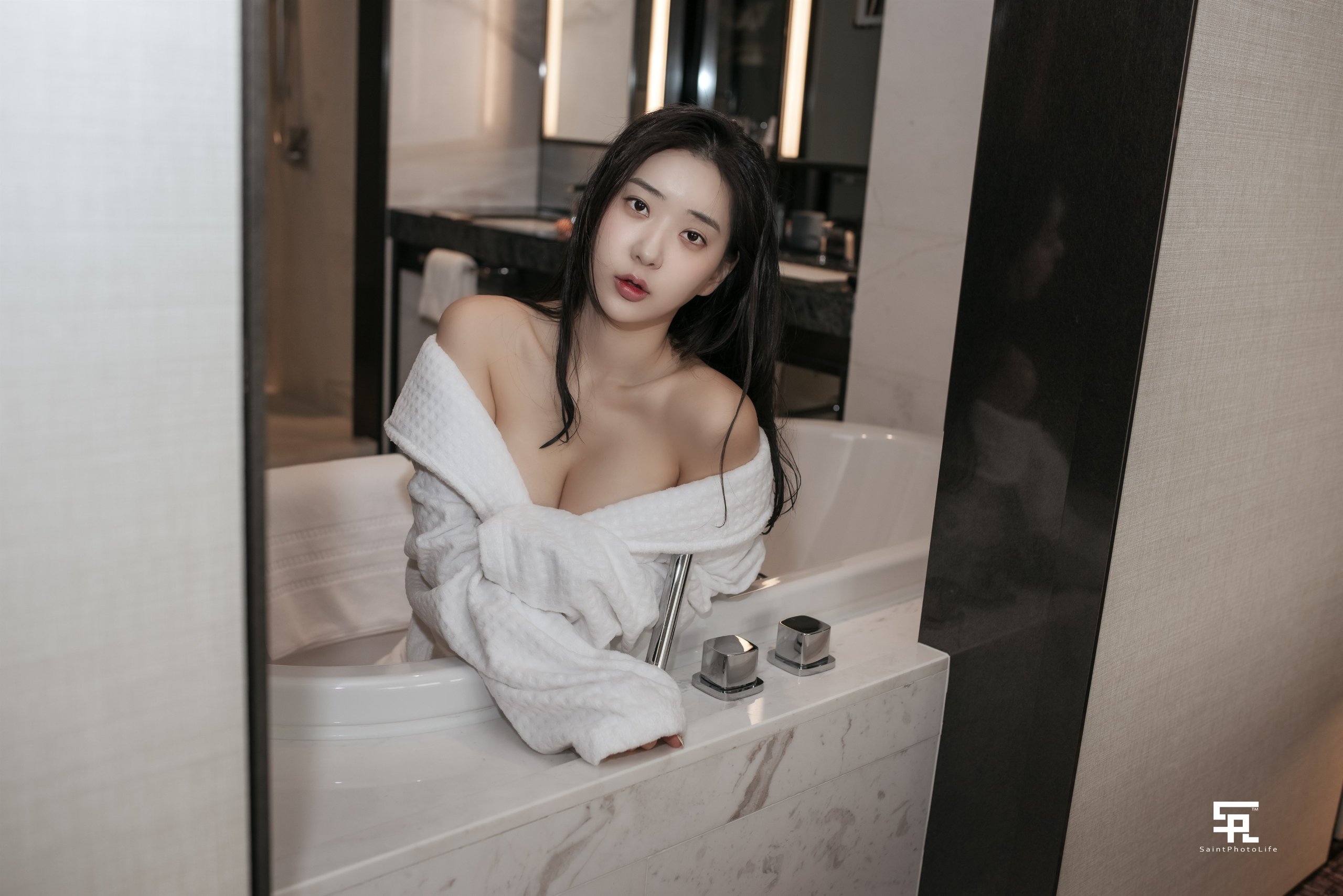 SAINT-Photolife-Zenny-Vol.6-MrCong.com-030