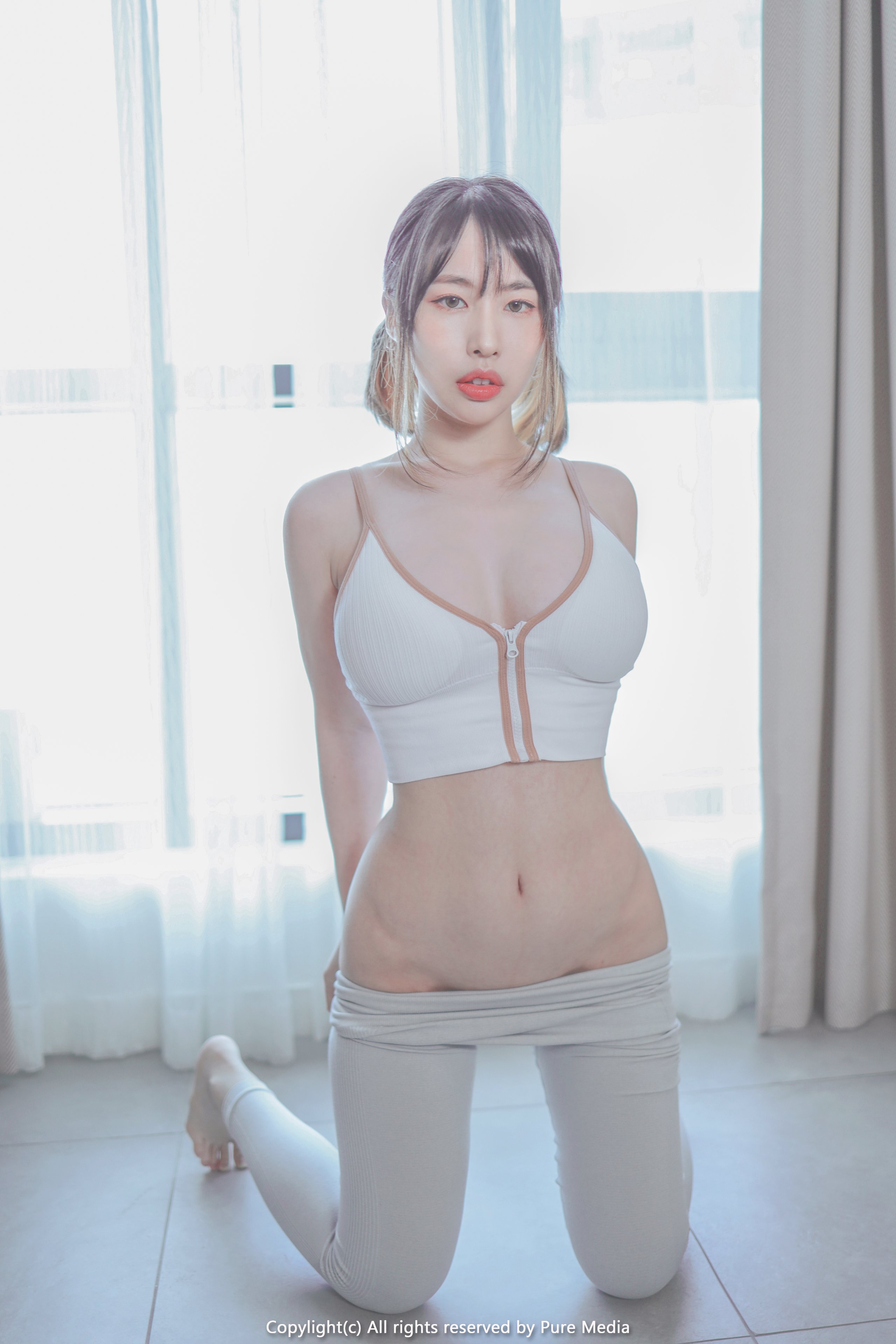 Pure-Media-Vol.103-Uhye-MrCong.com-013