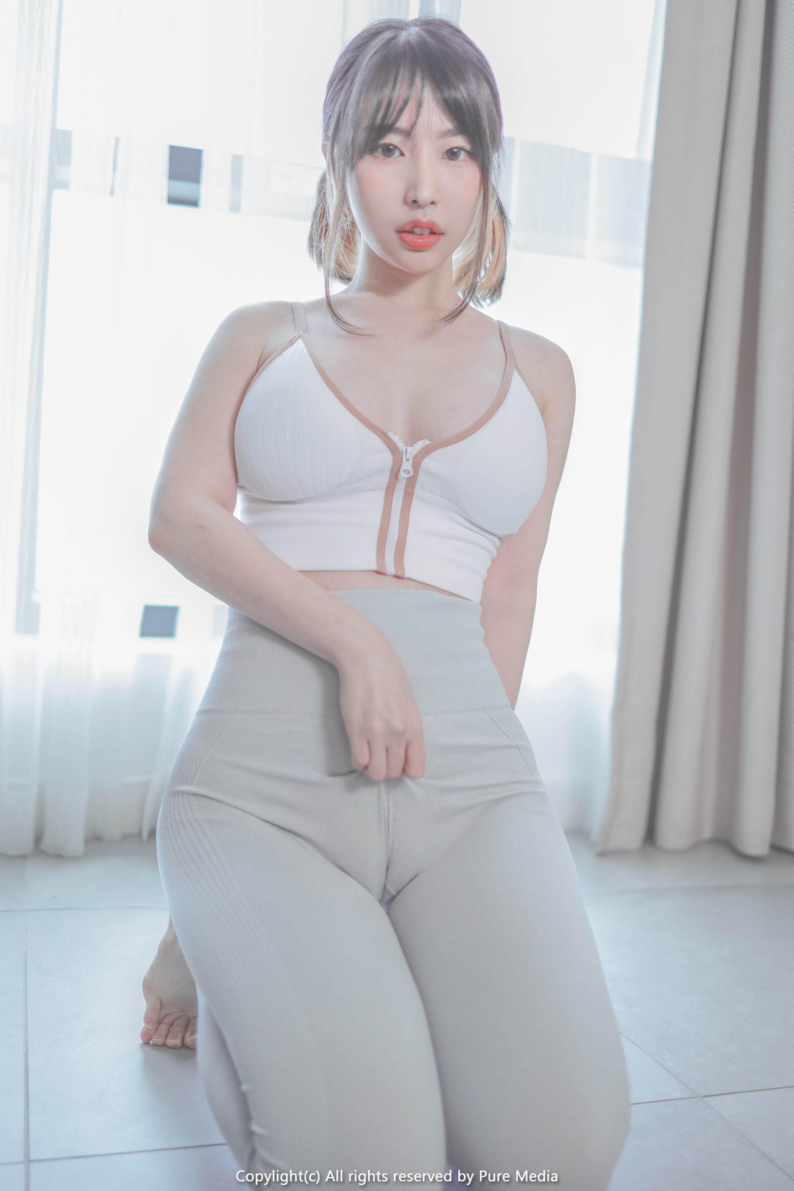 Pure-Media-Vol.103-Uhye-MrCong.com-021