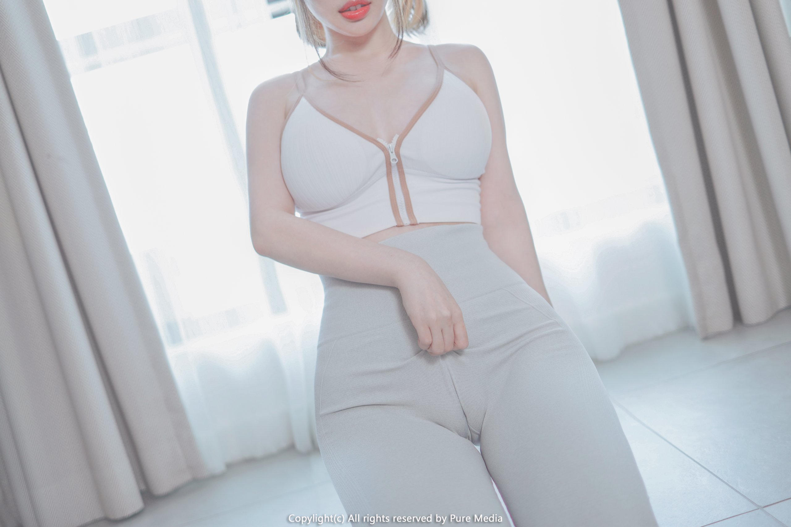 Pure-Media-Vol.103-Uhye-MrCong.com-022