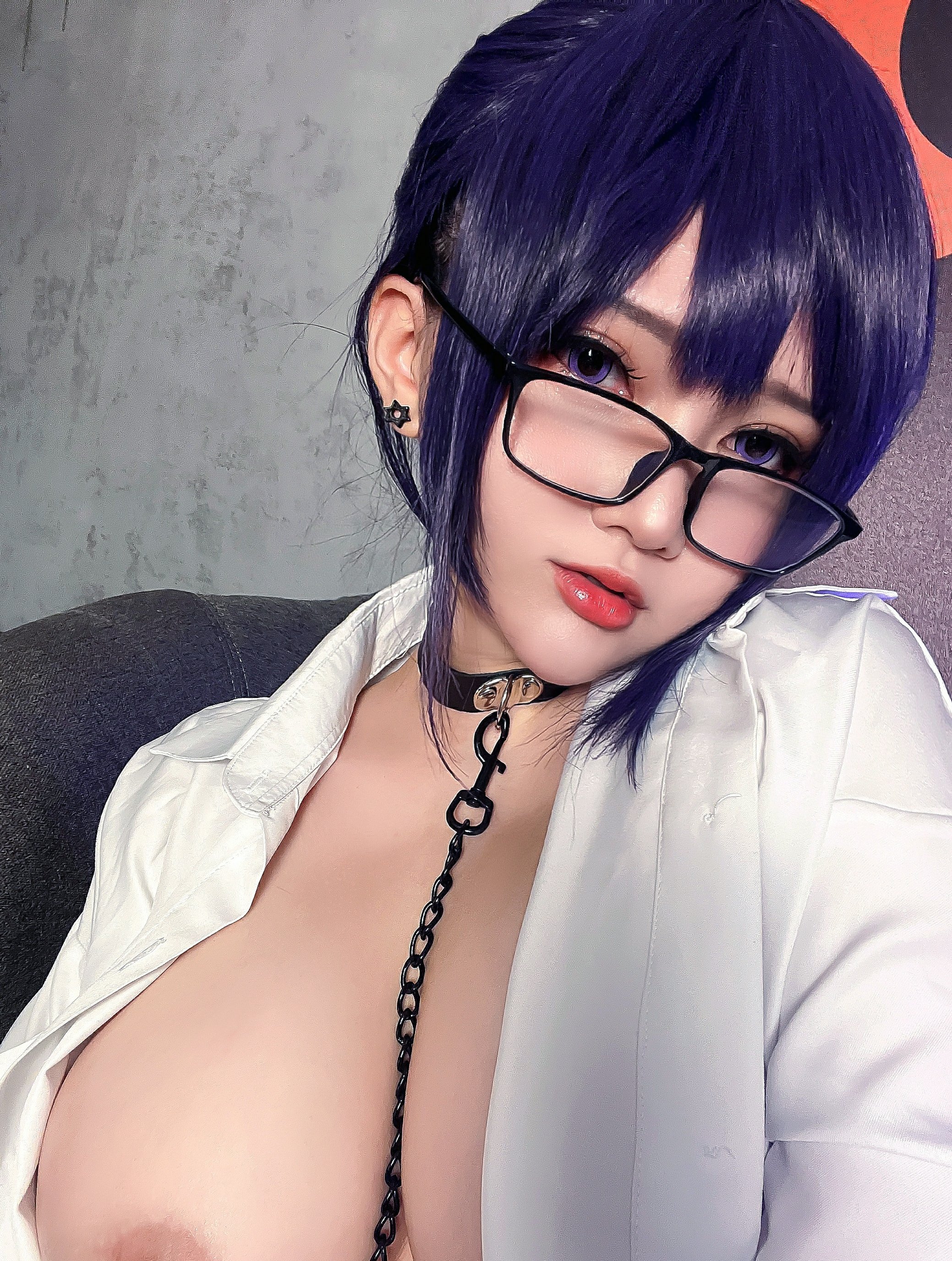 04