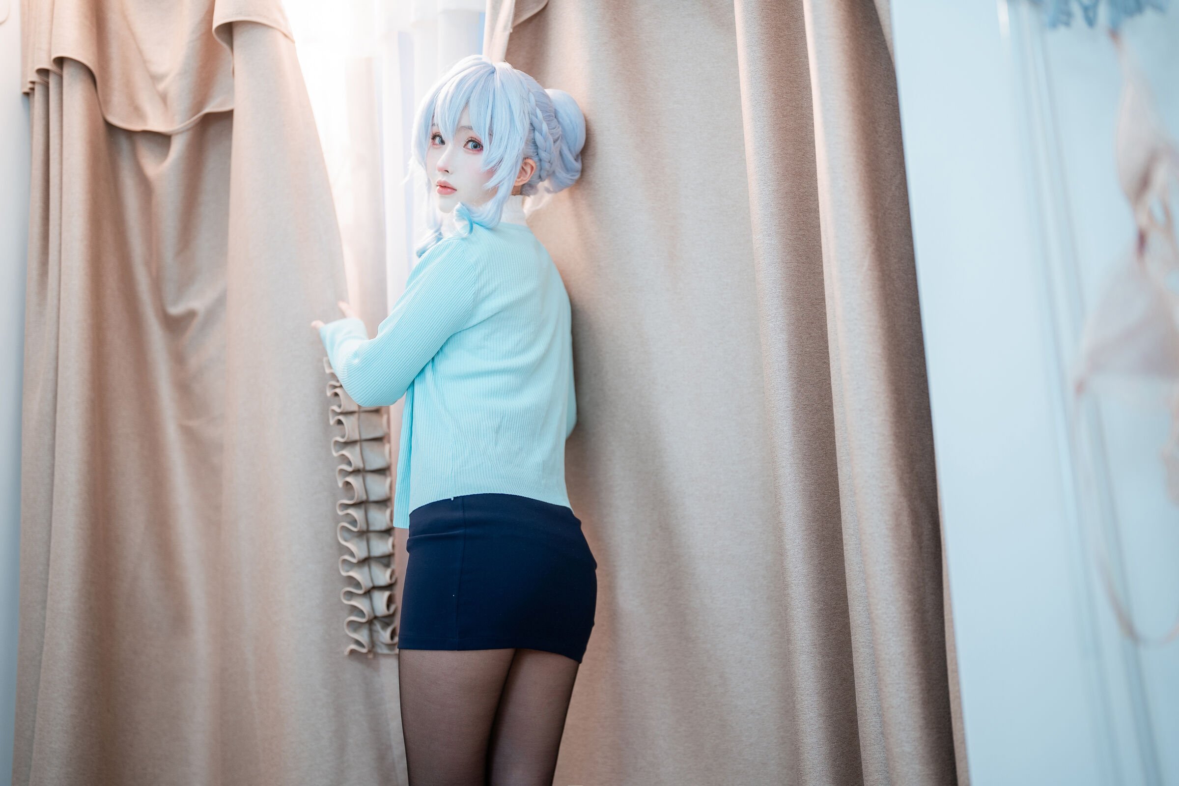 11