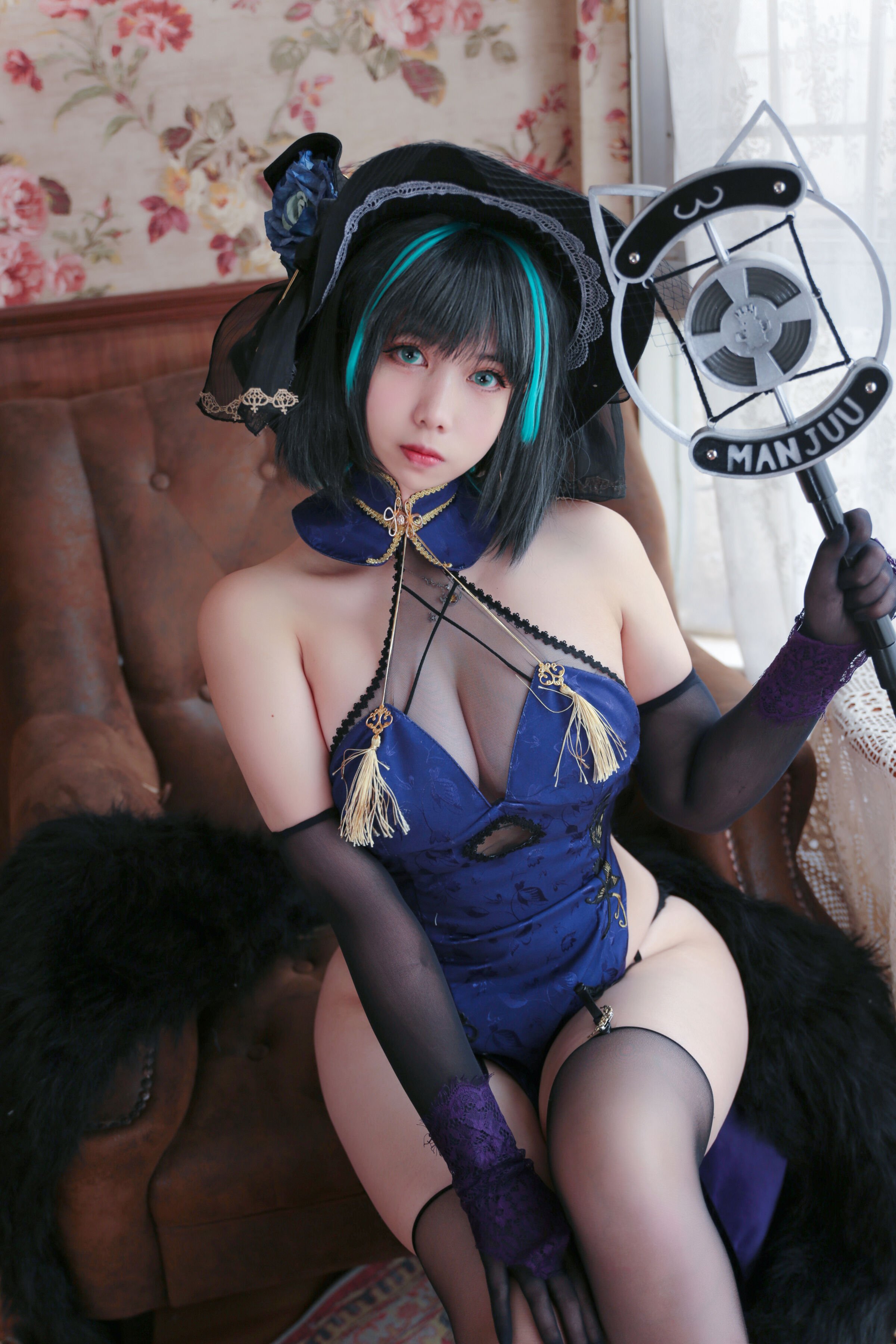 01