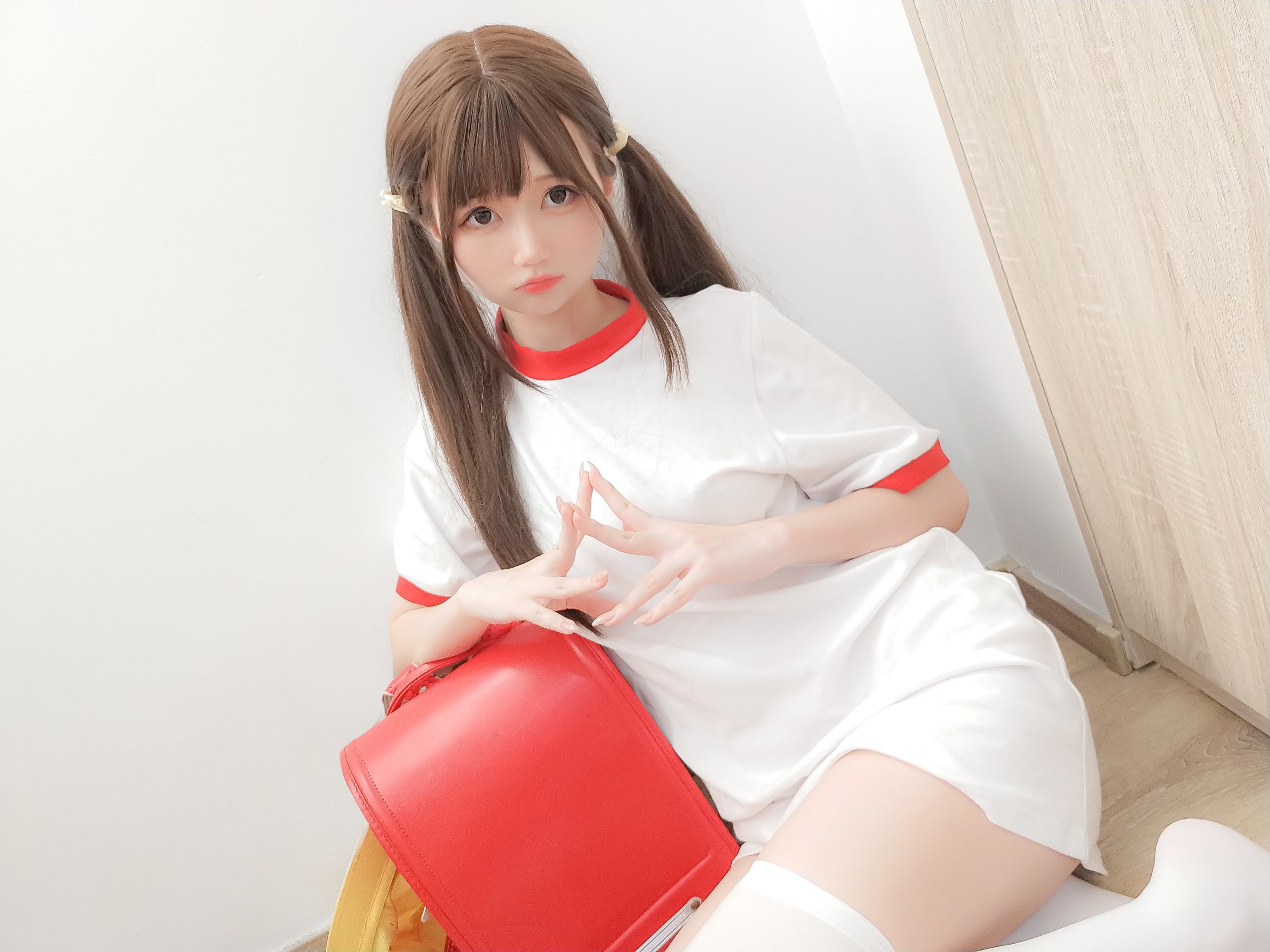 01
