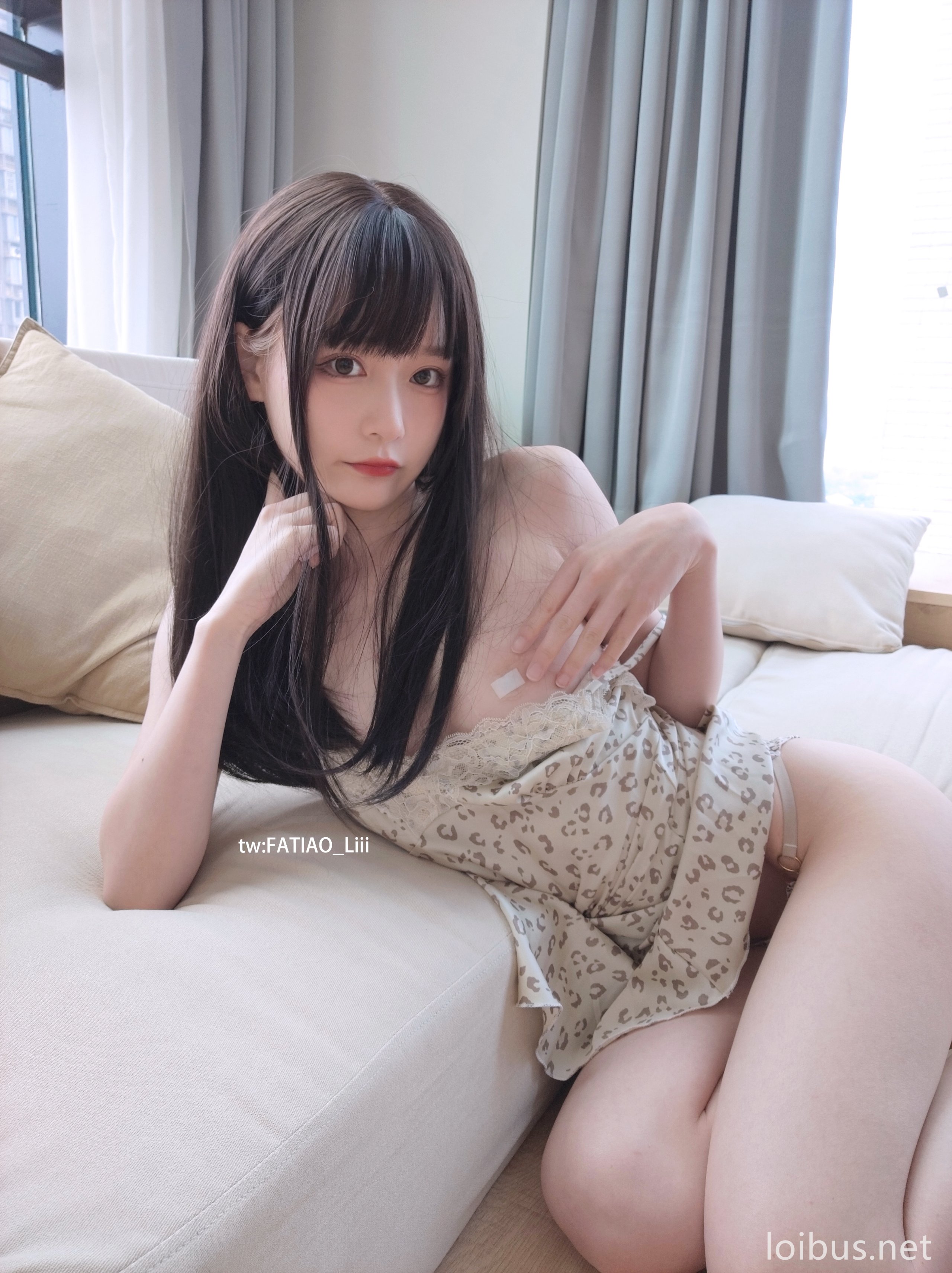 (92)