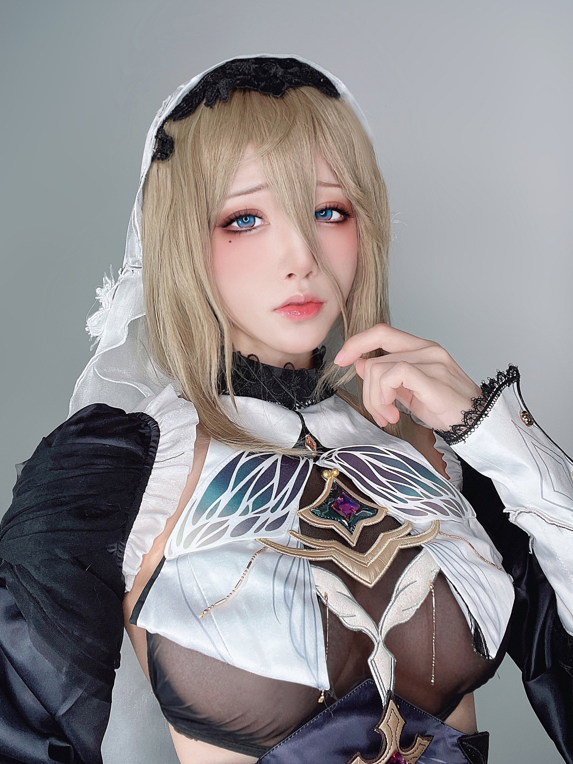 12