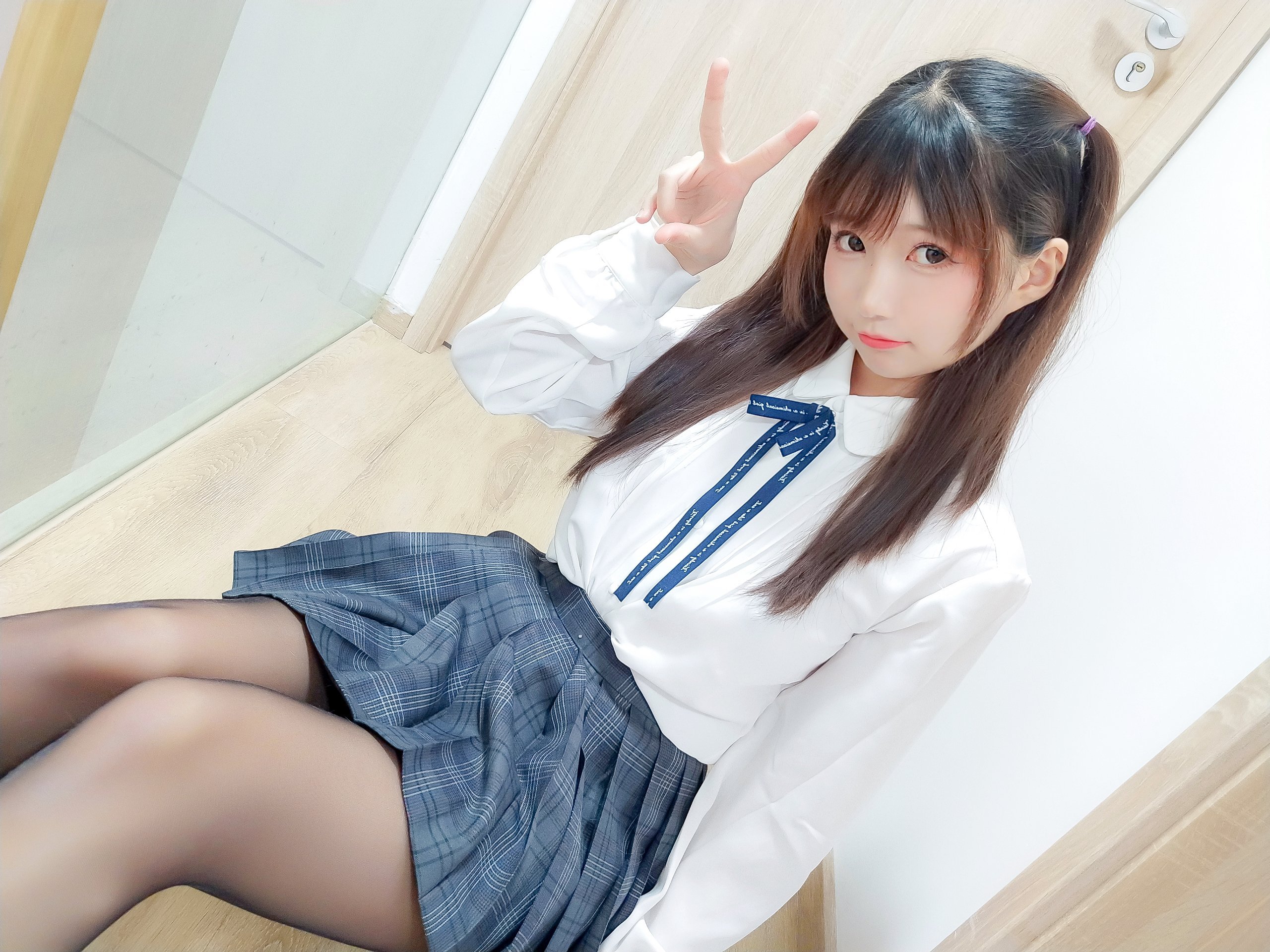 01