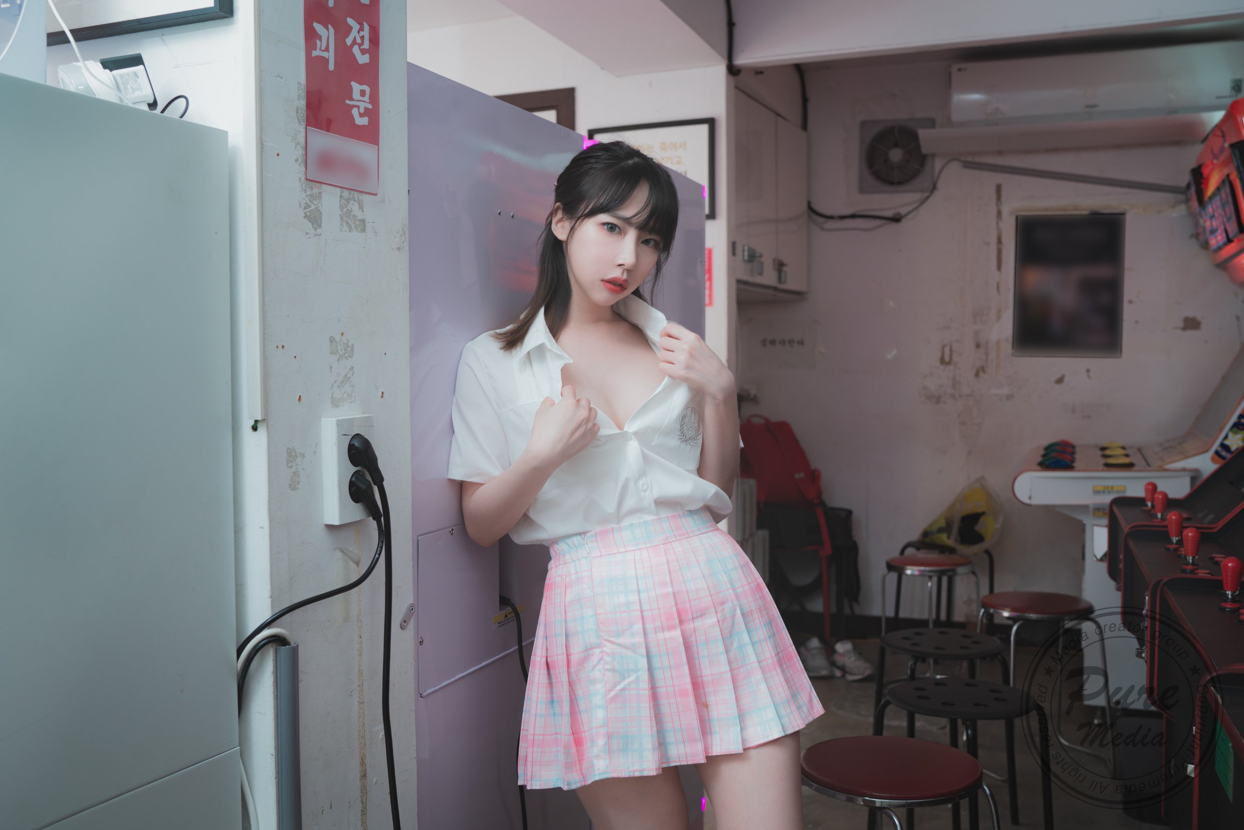 Pure-Media-Vol.187-Uhye-MrCong.com-007