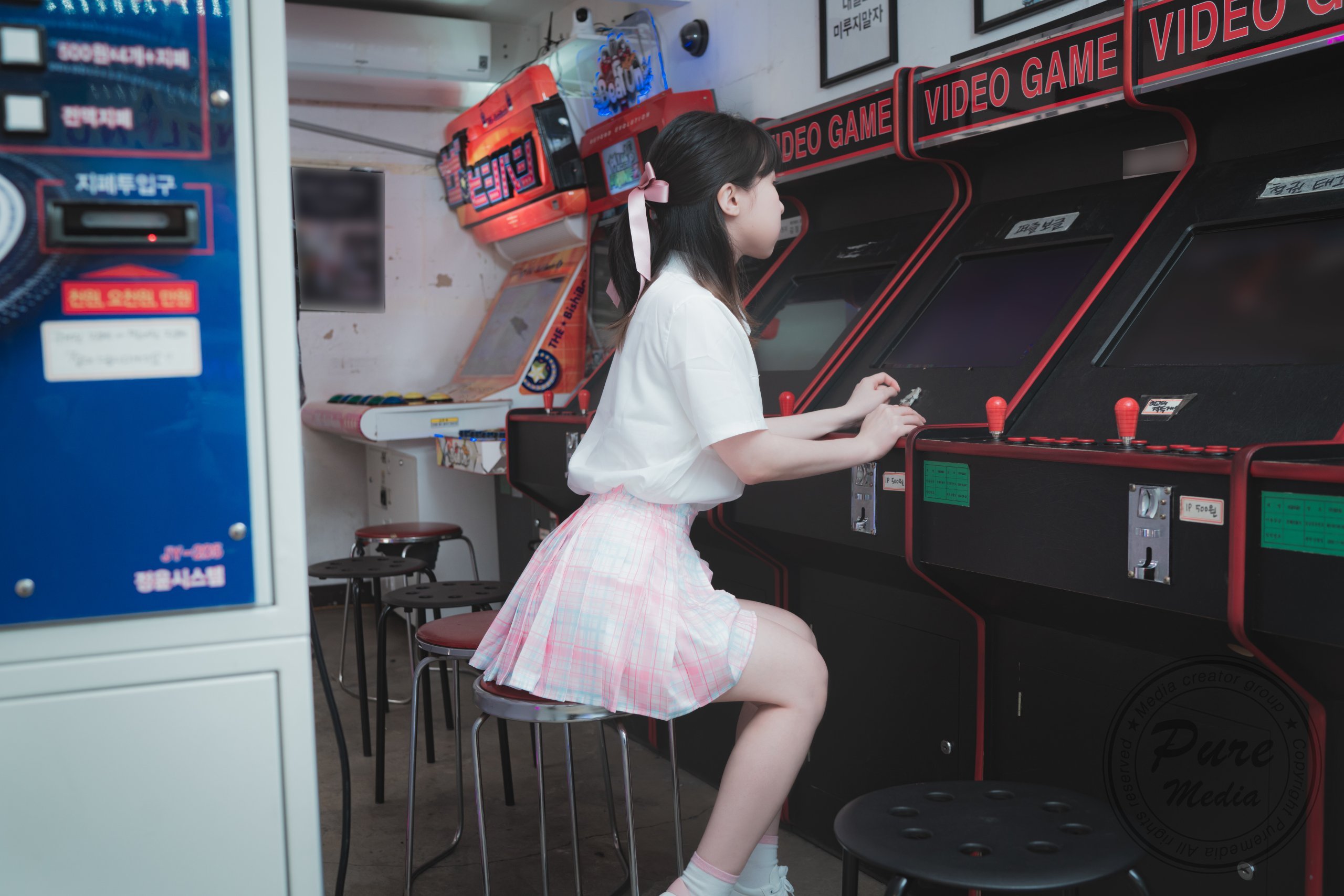Pure-Media-Vol.187-Uhye-MrCong.com-069