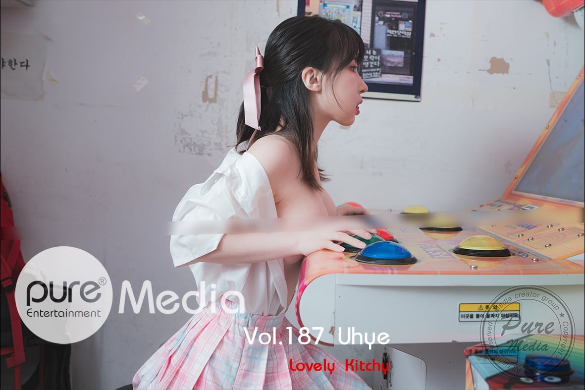 Pure-Media-Vol.187-Uhye-MrCong.com-109
